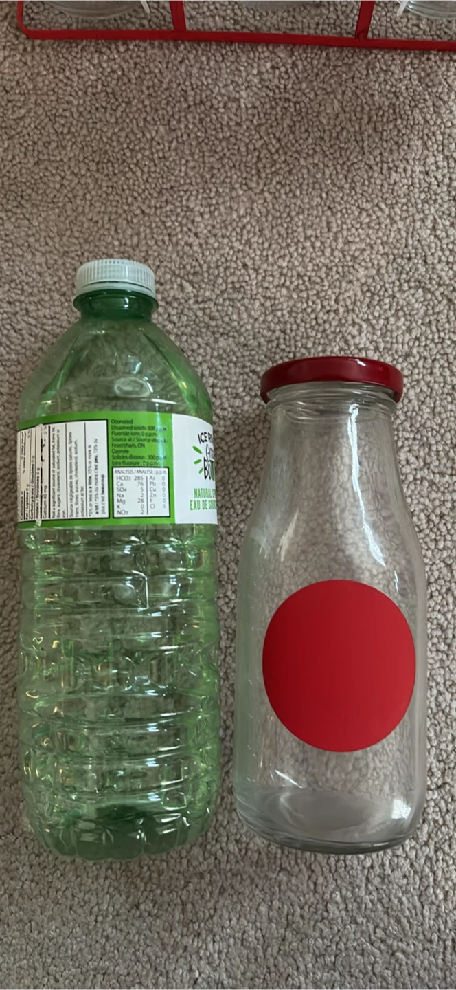 Glass Milk Bottles with Carrier and Straws - photo 3