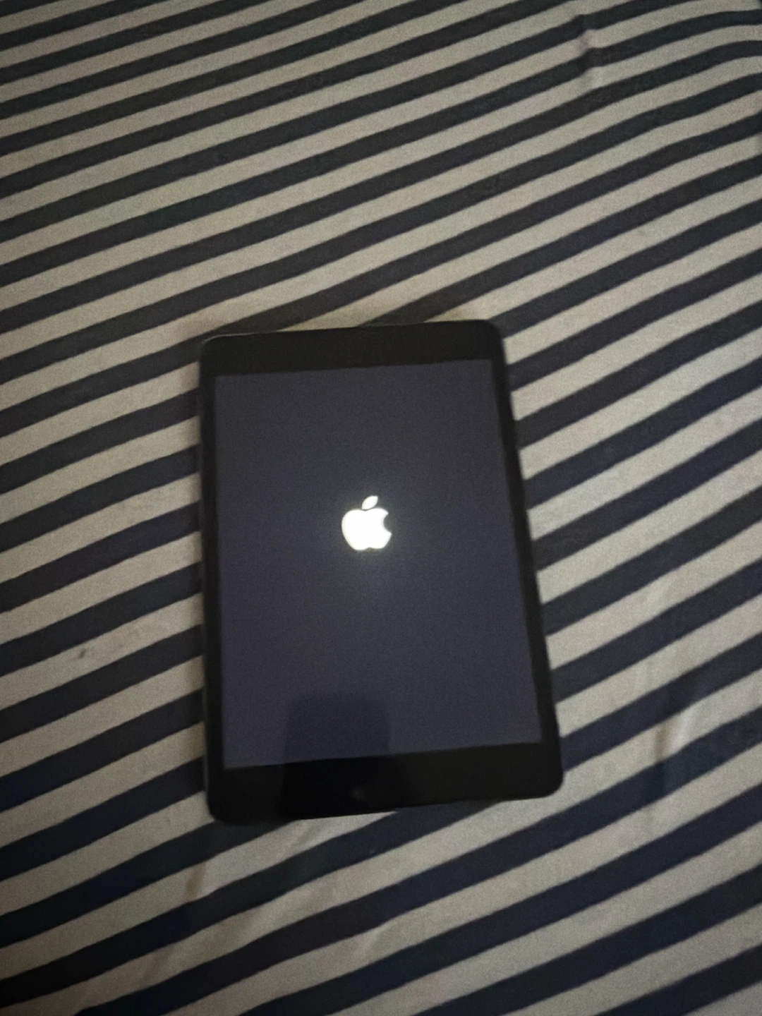 Apple iPad Mini 2nd gen - photo 3