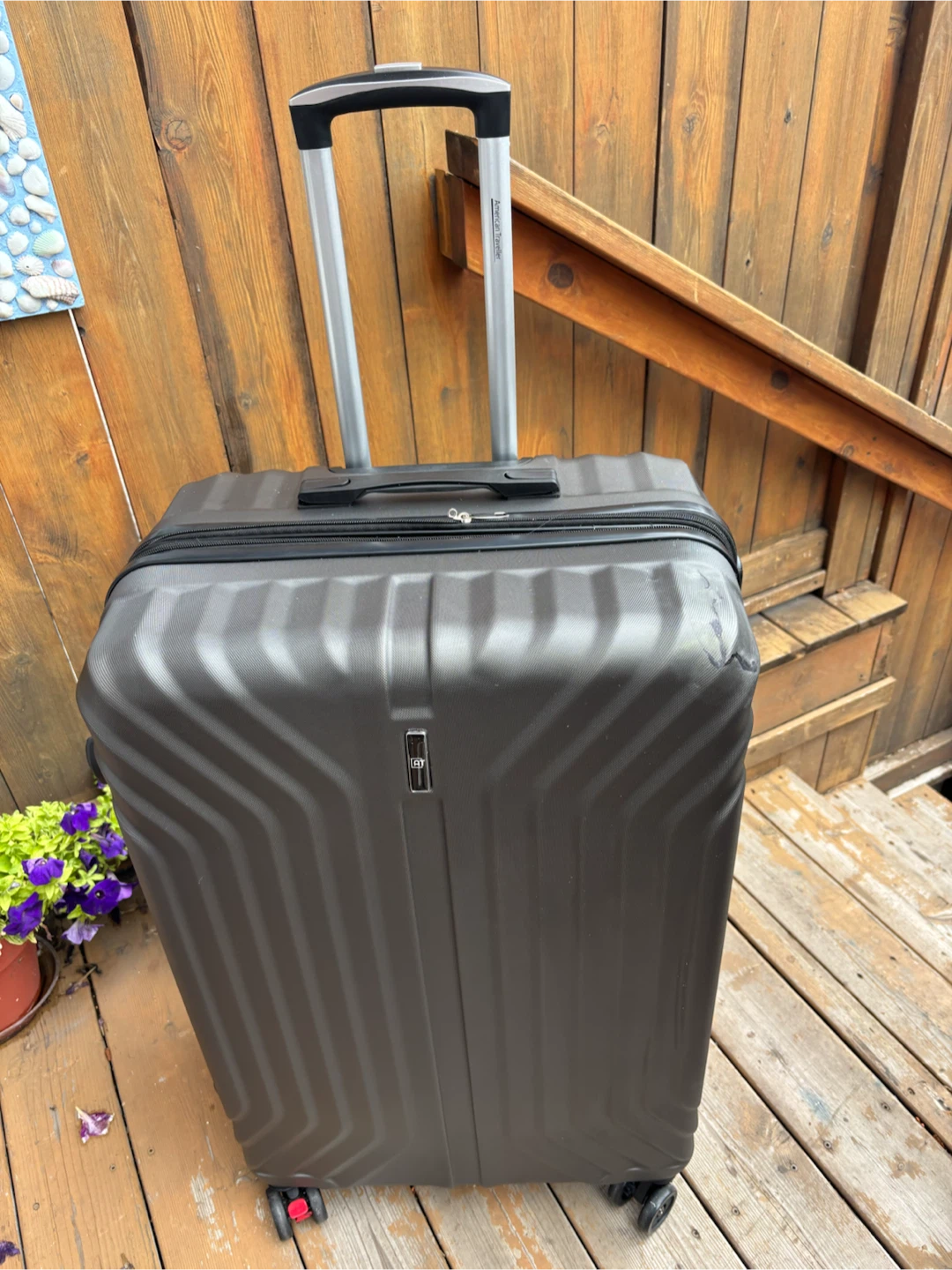 Skyway Luggage - Large Suitcase - photo 3