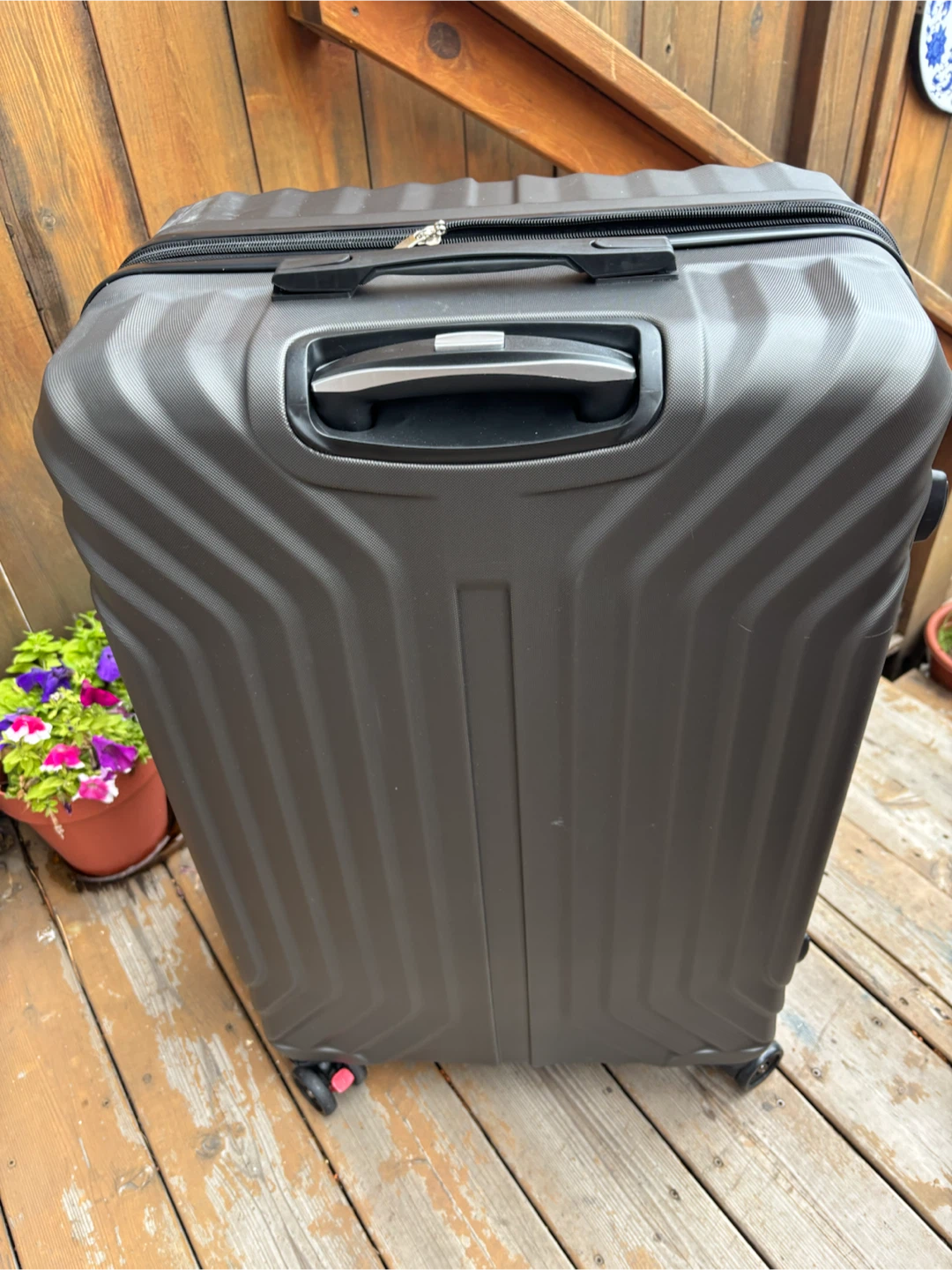 Skyway Luggage - Large Suitcase - photo 5