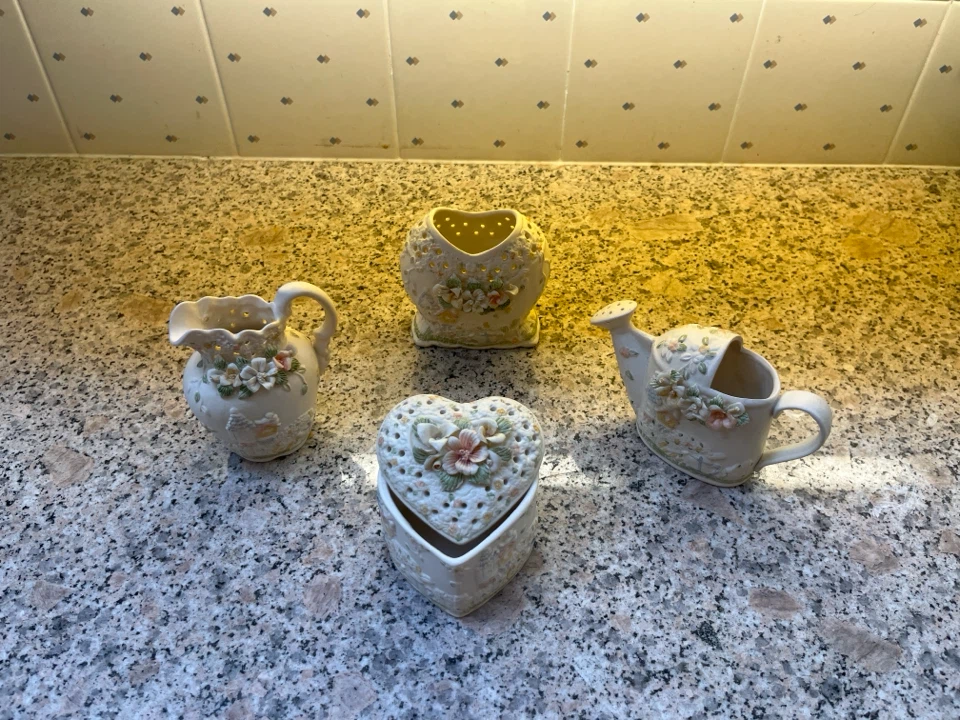 Decorative Ceramic Trinket Set