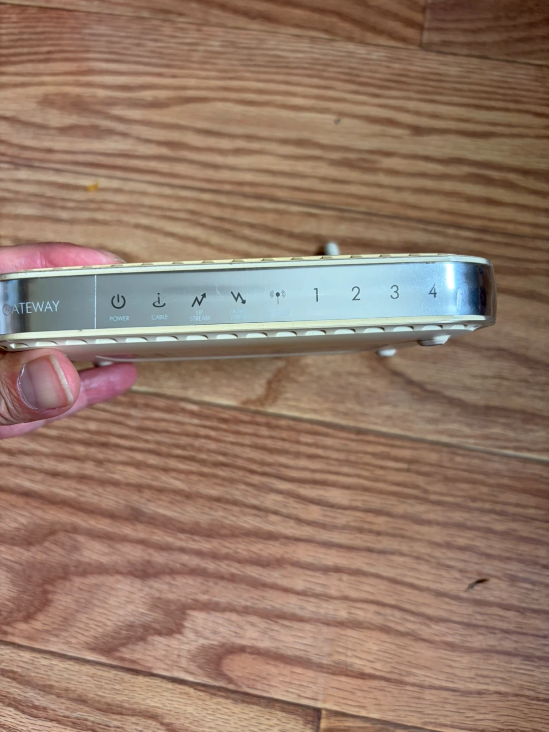 Netgear Wireless Cable Modem Gateway CG814WG v2 - photo 2