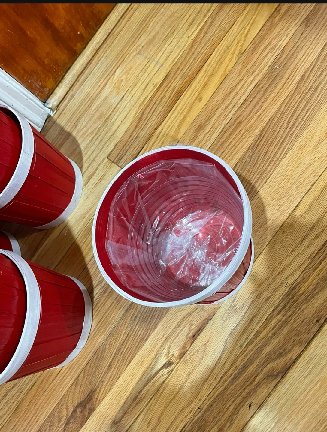 Red Planter Pots with White Trim Each $2 - photo 4