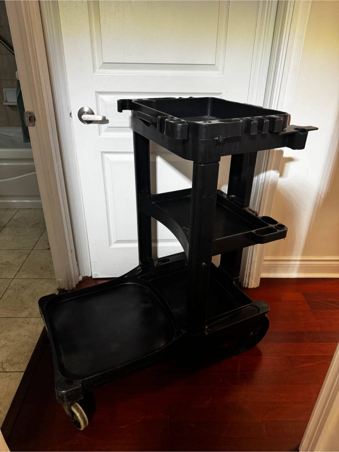 Rubbermaid Janitor Cart