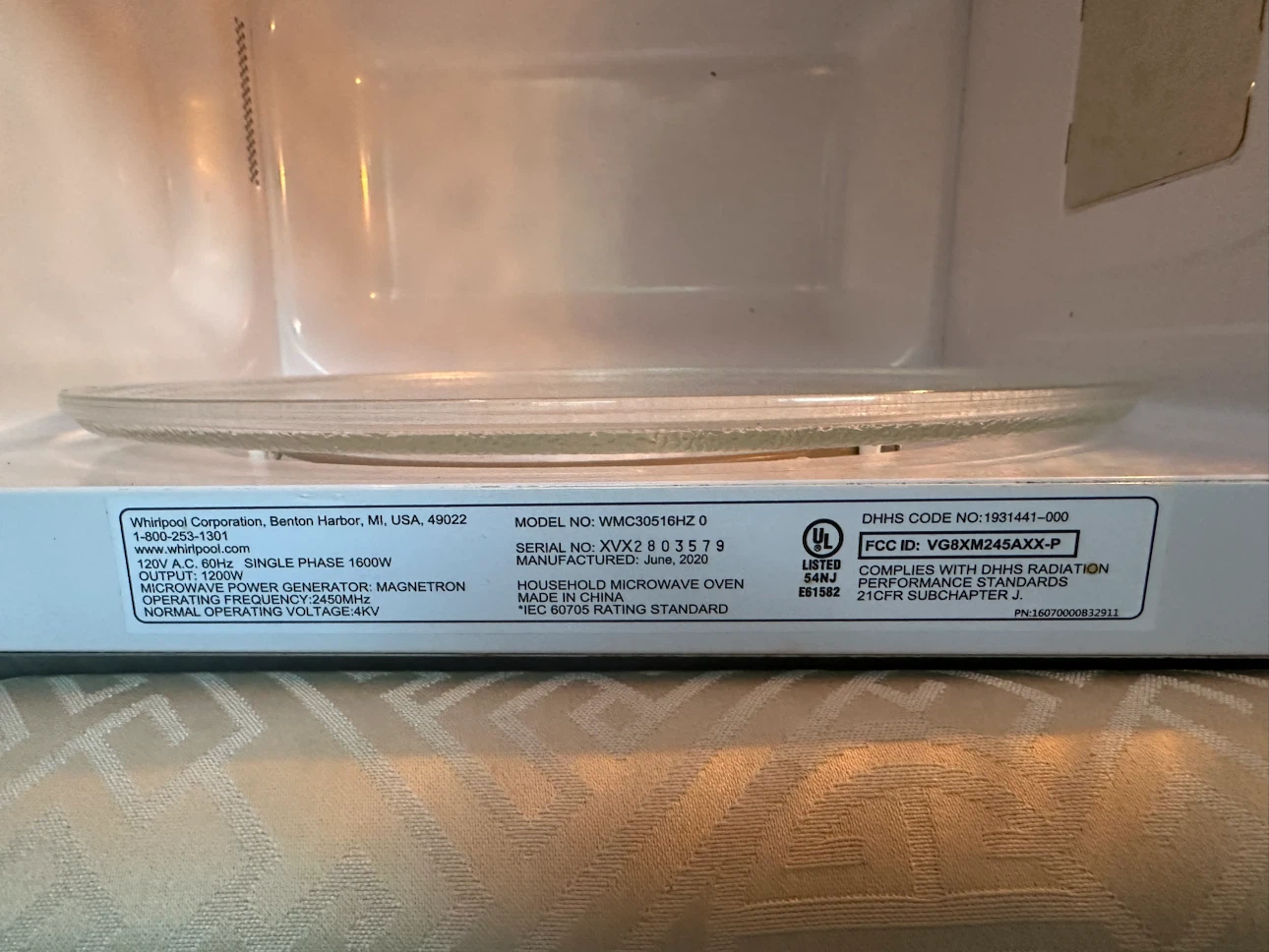 Whirlpool 1.6 Cu. Ft. Countertop Microwave 1200W - photo 3
