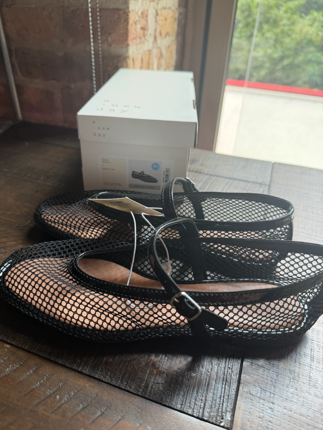 NWT in box! New Day Black Mesh Ballet Flats Size 7.5 - photo 2