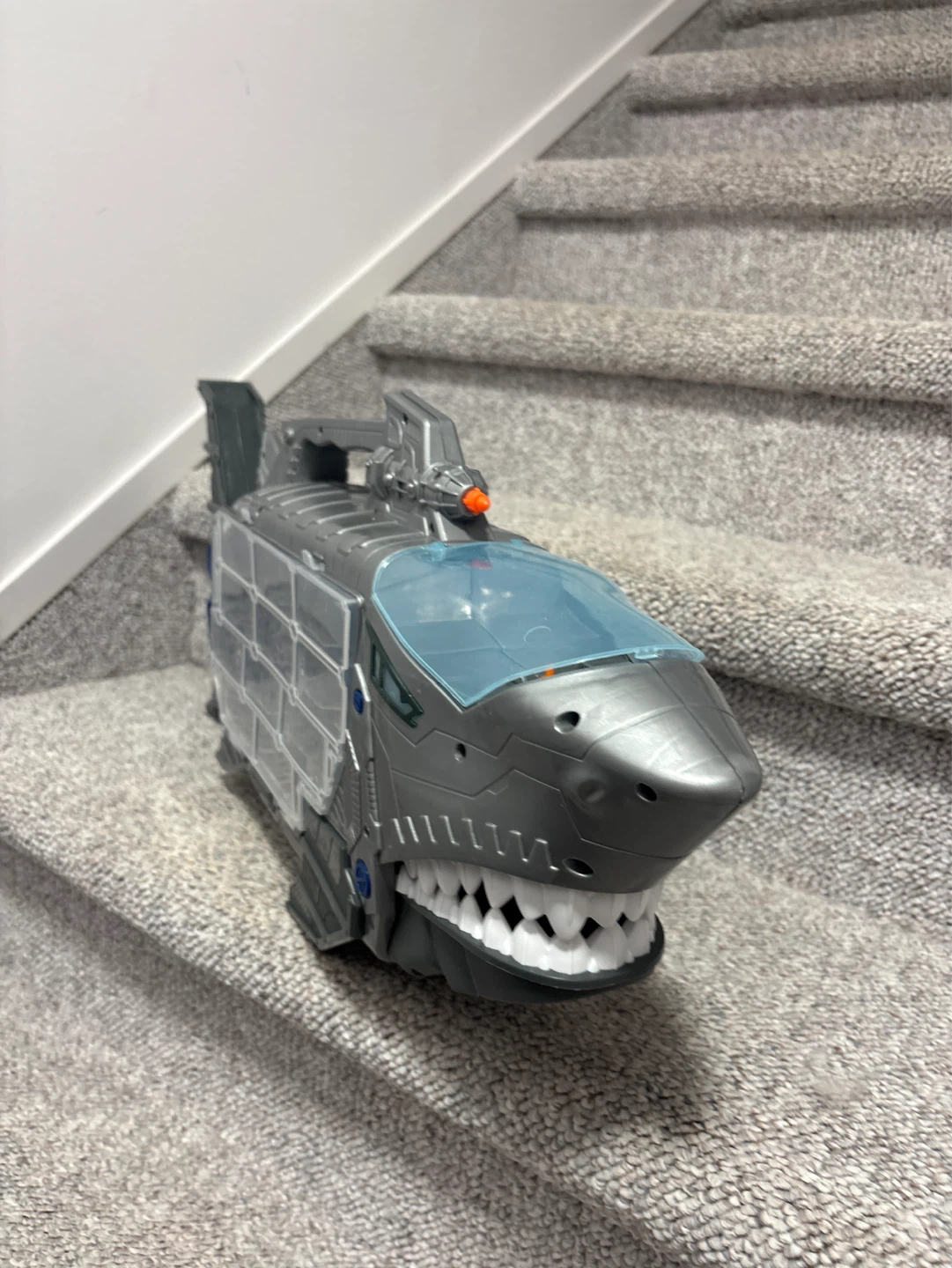 Shark Car Carrier Toy - photo 2