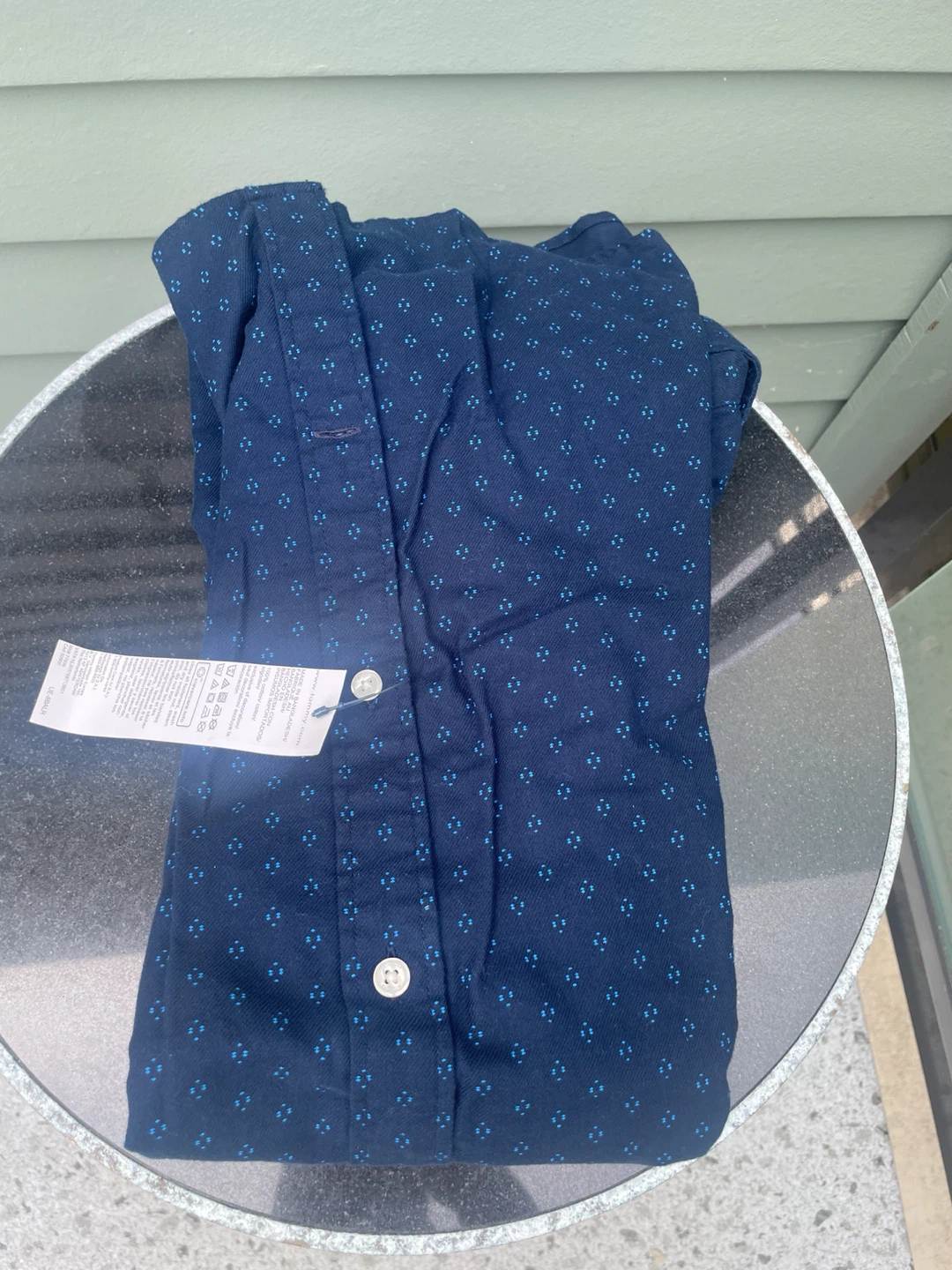 Men’s Tommy Hilfiger’s medium shirts brand new - photo 4