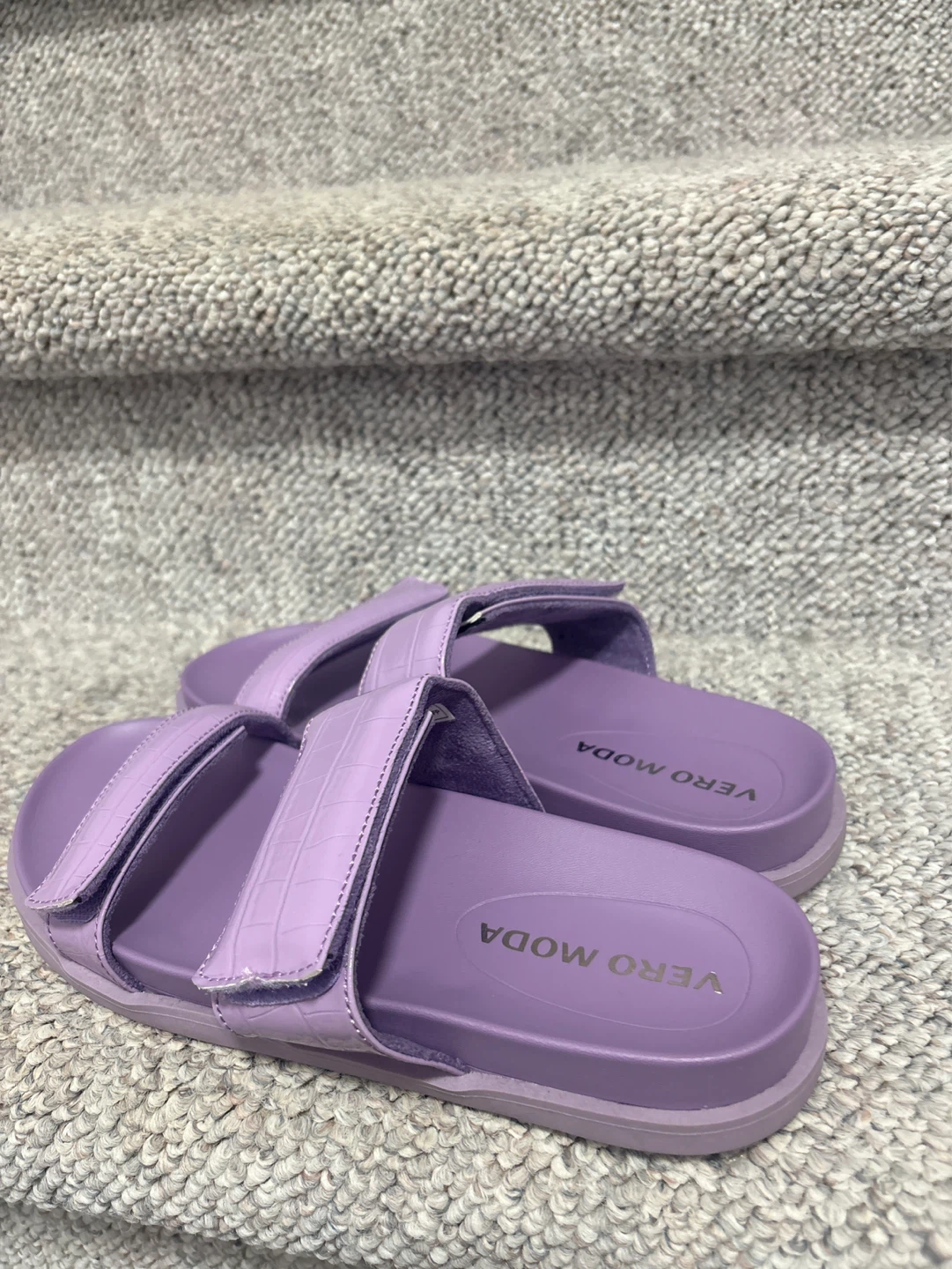 Vero Moda Purple Slides size 8.5