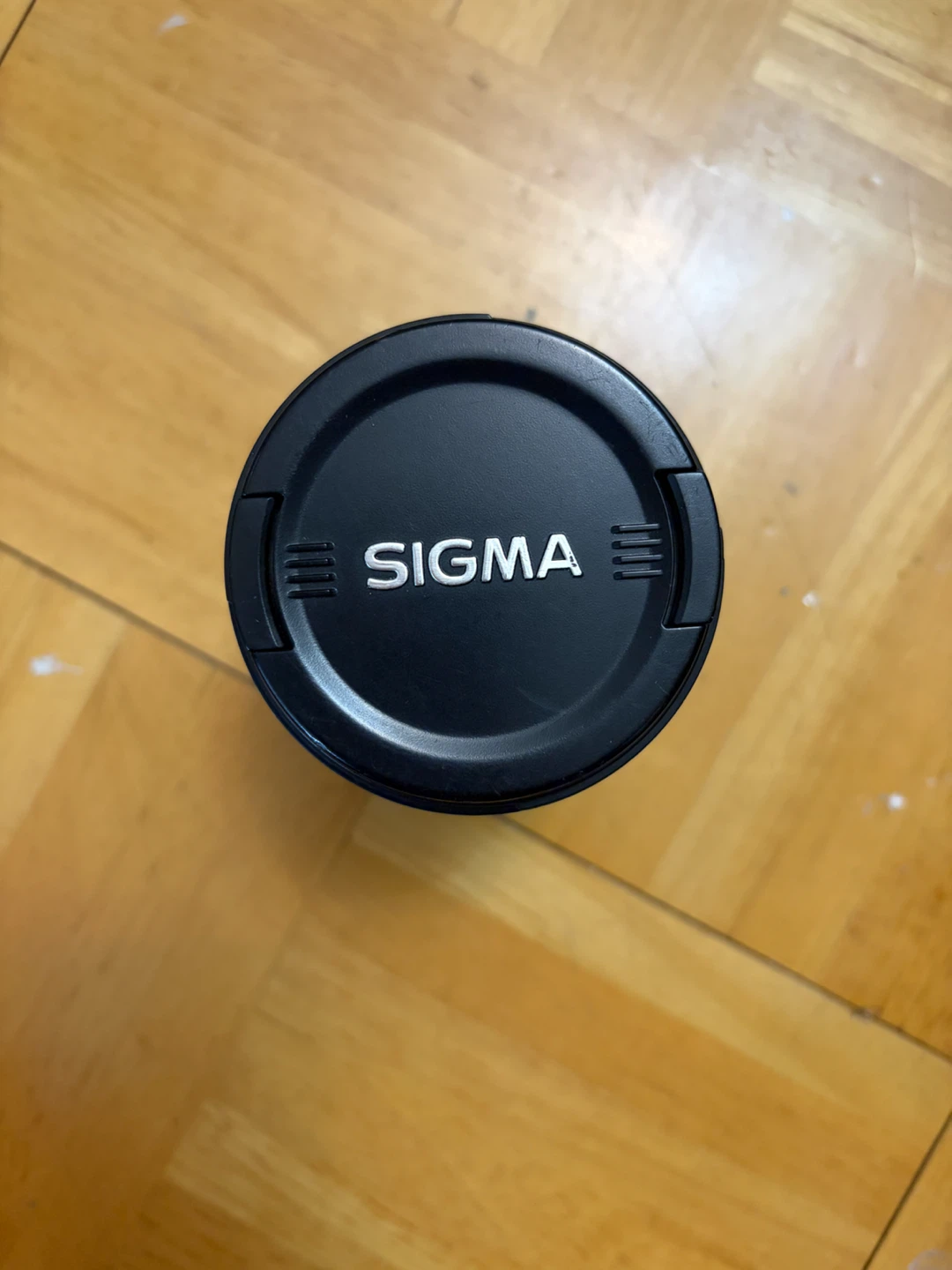 Sigma 28-200mm f/3.5-5.6 Hyperzoom Lens
