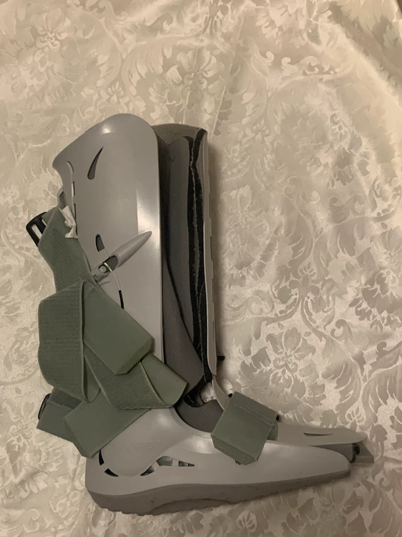 AirCast Walking Boot