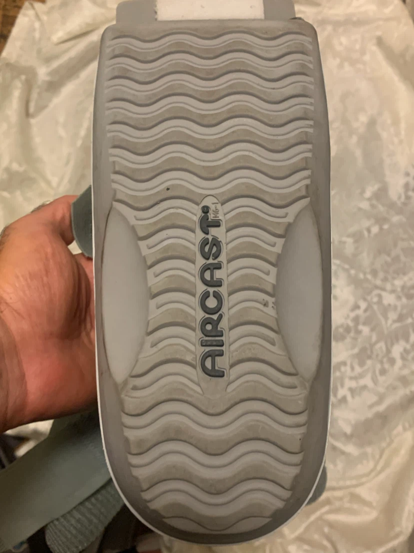 AirCast Walking Boot - photo 2