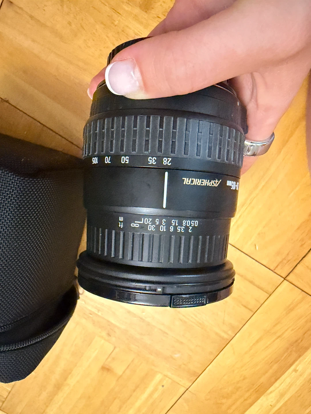 Sigma Zoom 28-105mm 1:2.8-4 Aspherical Lens - photo 3