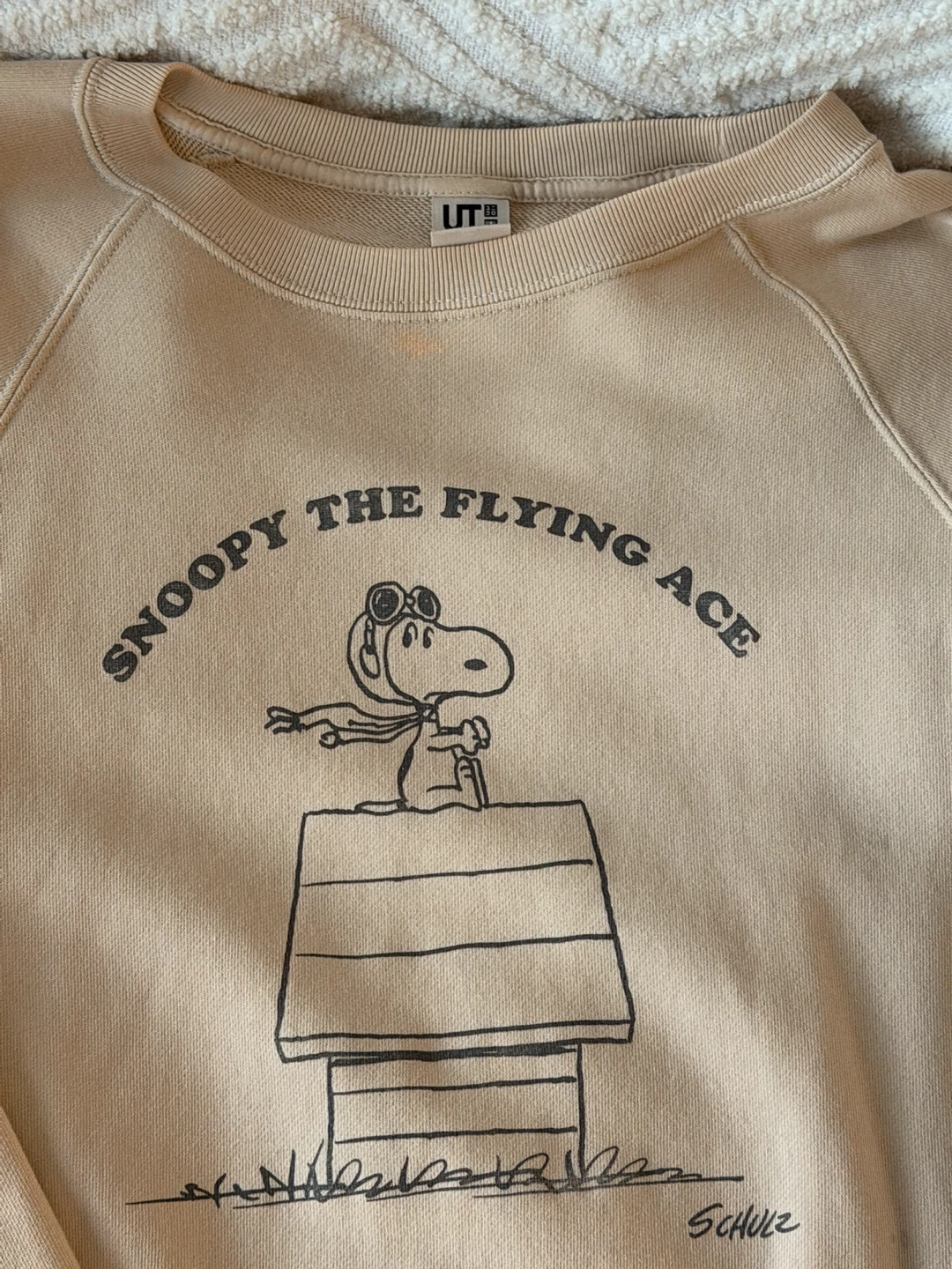 UNIQLO Snoopy The Flying Ace Graphic Sweatshirt - photo 2