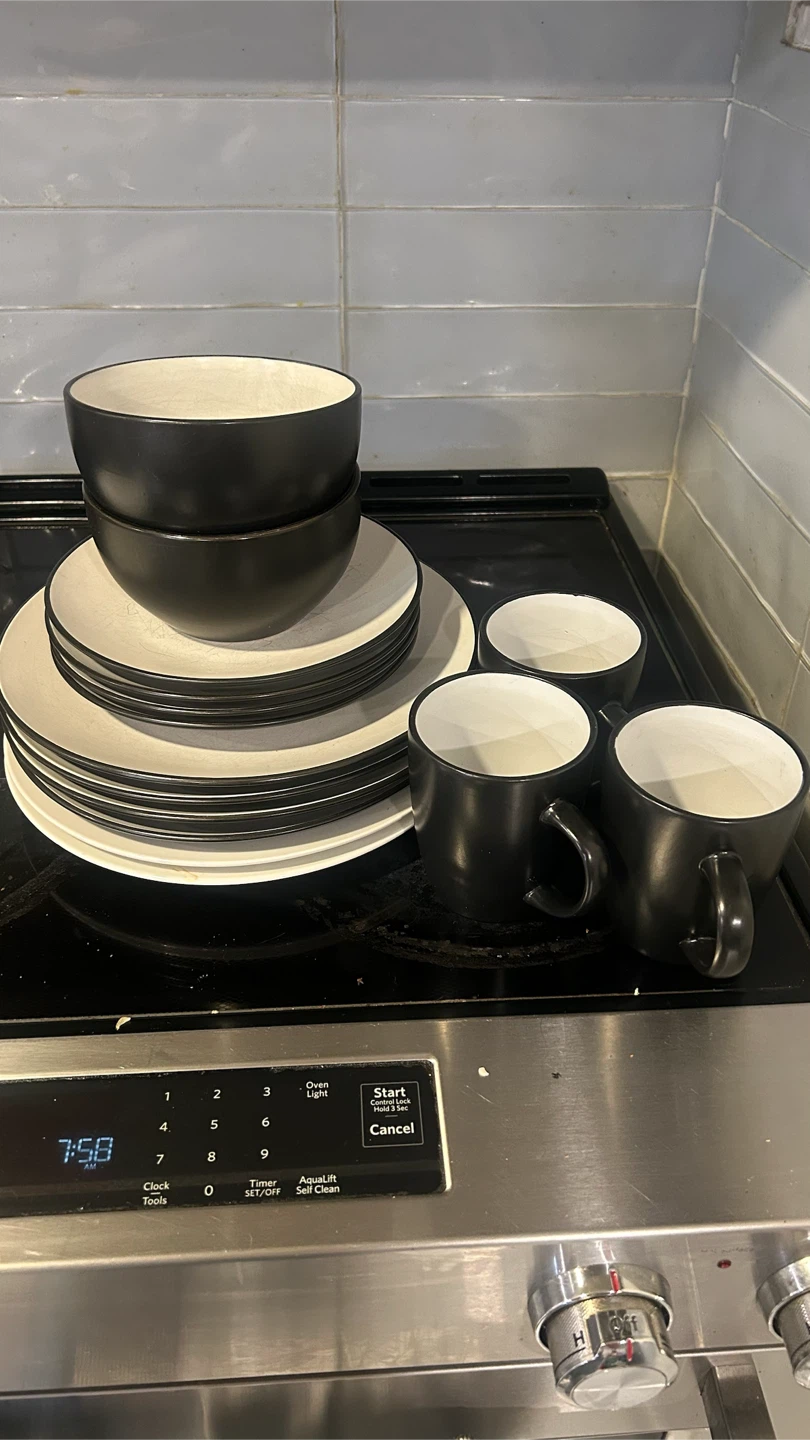 Black and White Dinnerware Set with Mugs