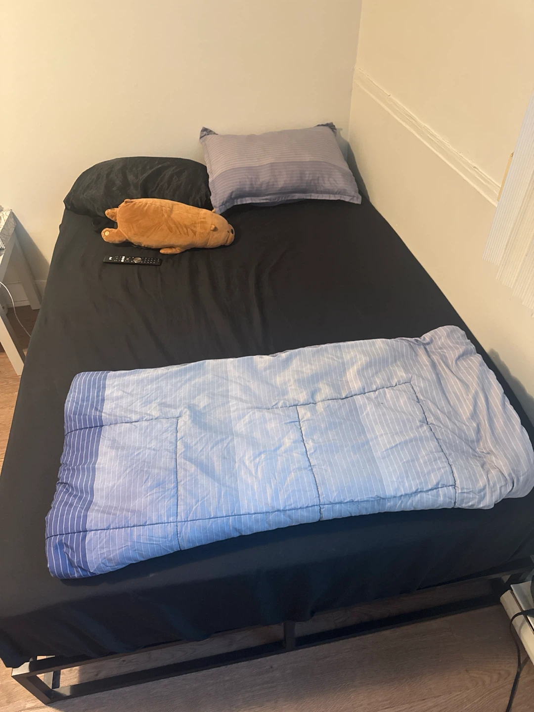Twin Bed Frame + mattress - photo 2