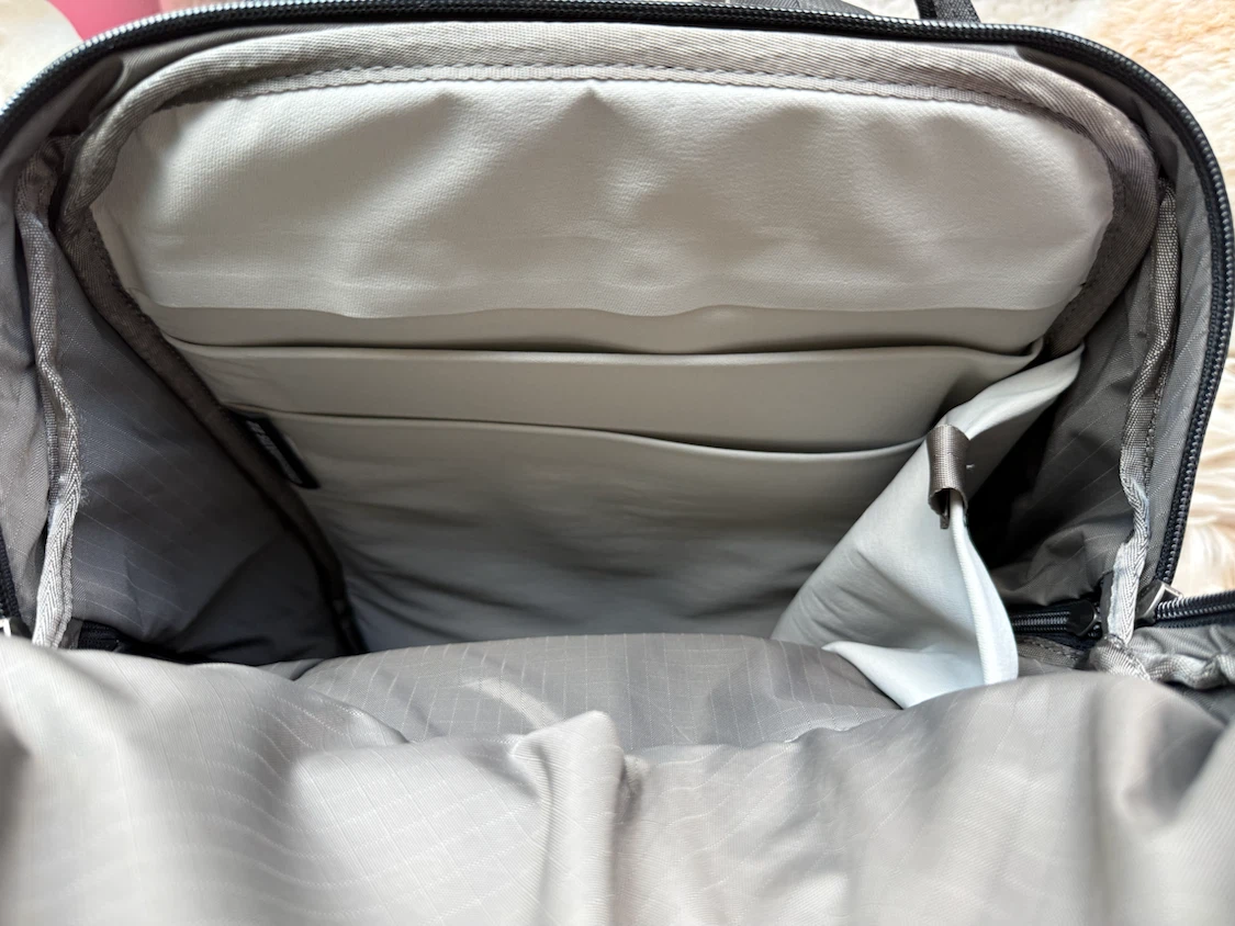 New YETI Crossroads 22 Backpack - photo 5