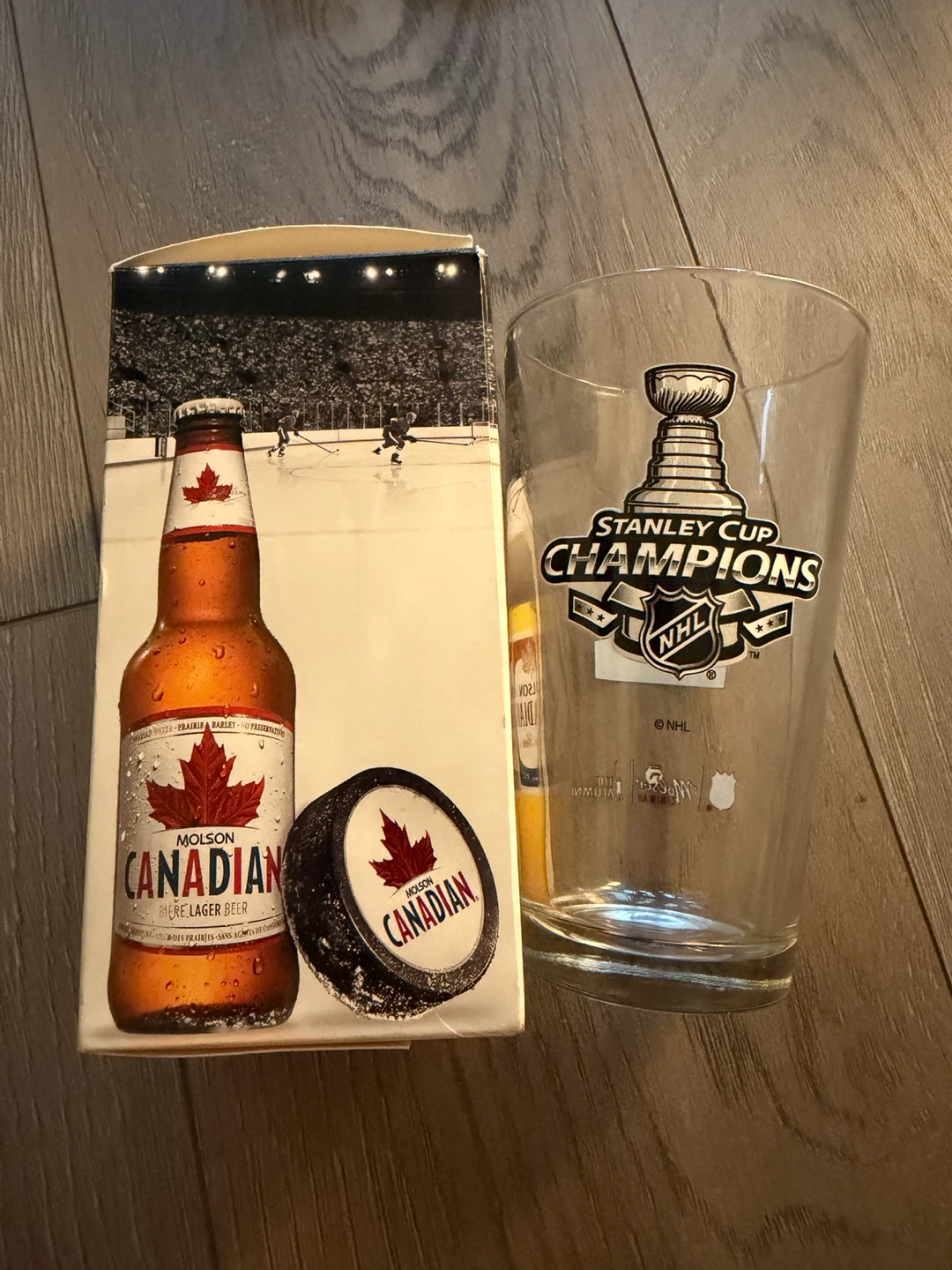 Molson Canadian NHL Stanley Cup Champions Pint Glasses Set - photo 2