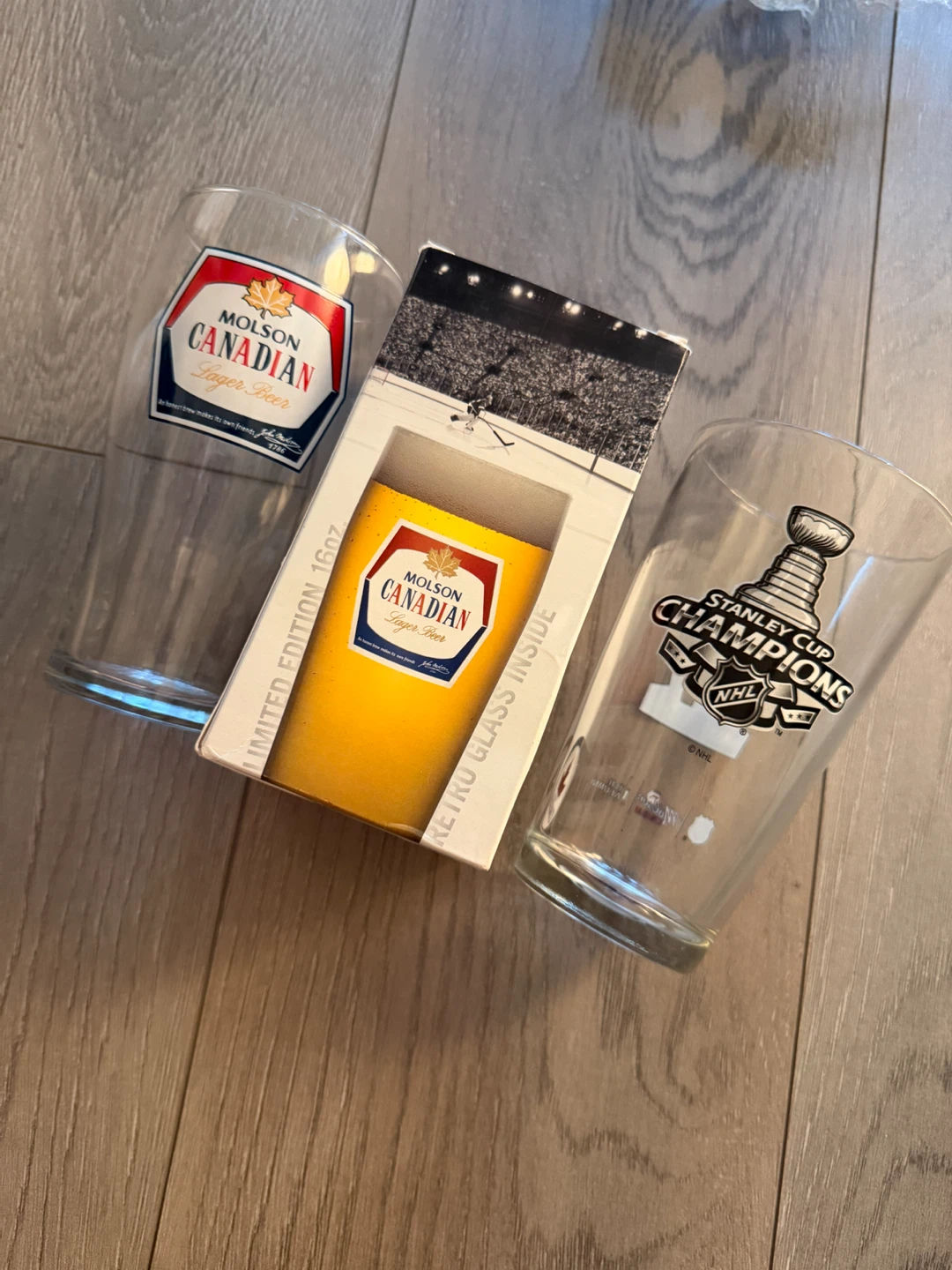 Molson Canadian NHL Stanley Cup Champions Pint Glasses Set - photo 3