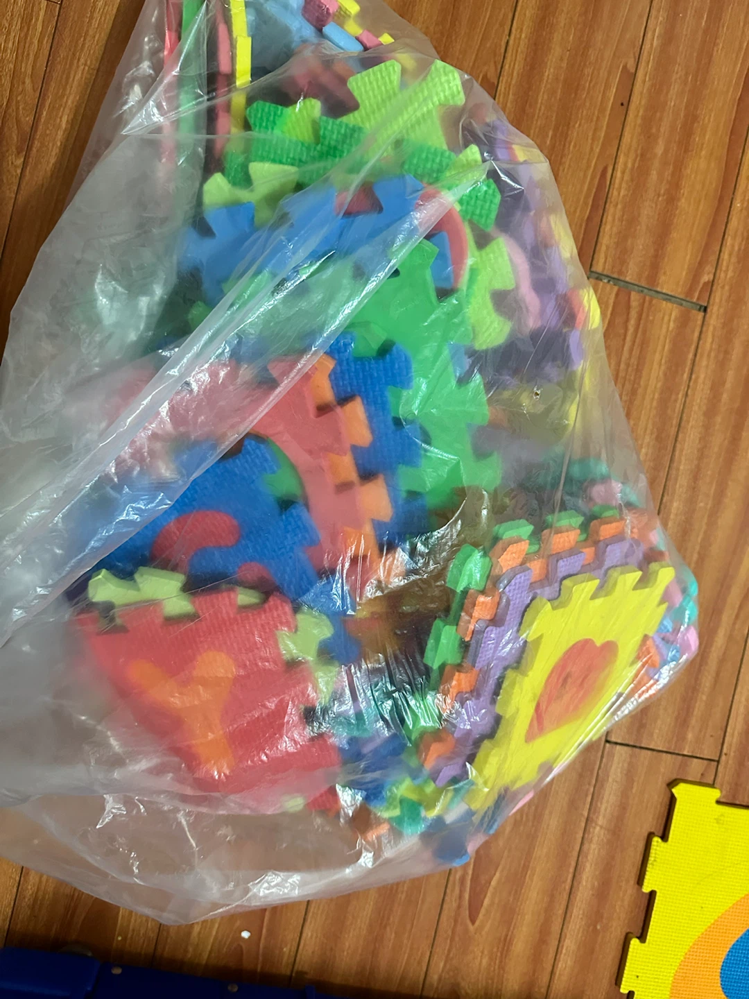 72 Multi-coloured Foam Puzzle Mats - photo 2