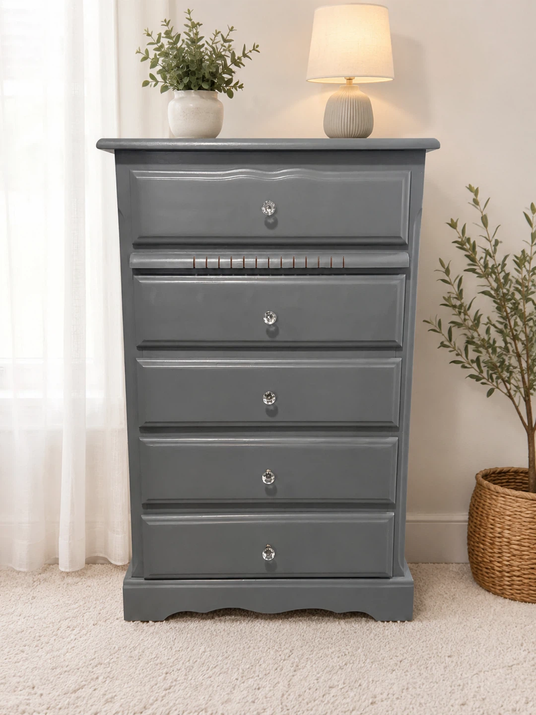 5-Drawer Dresser