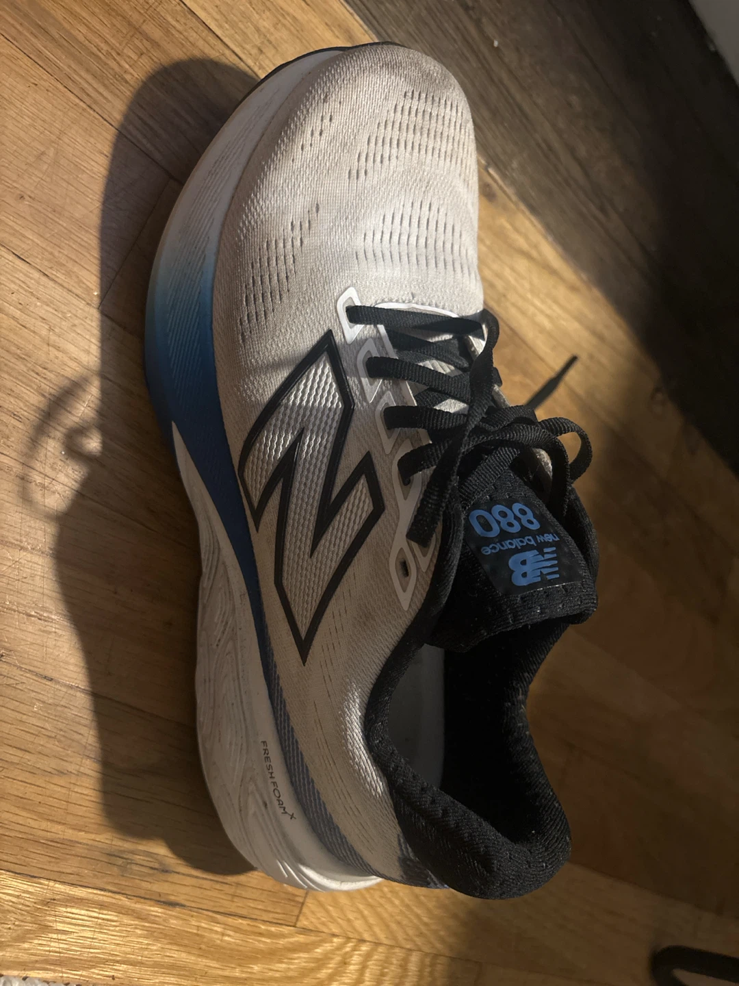 New balance 880