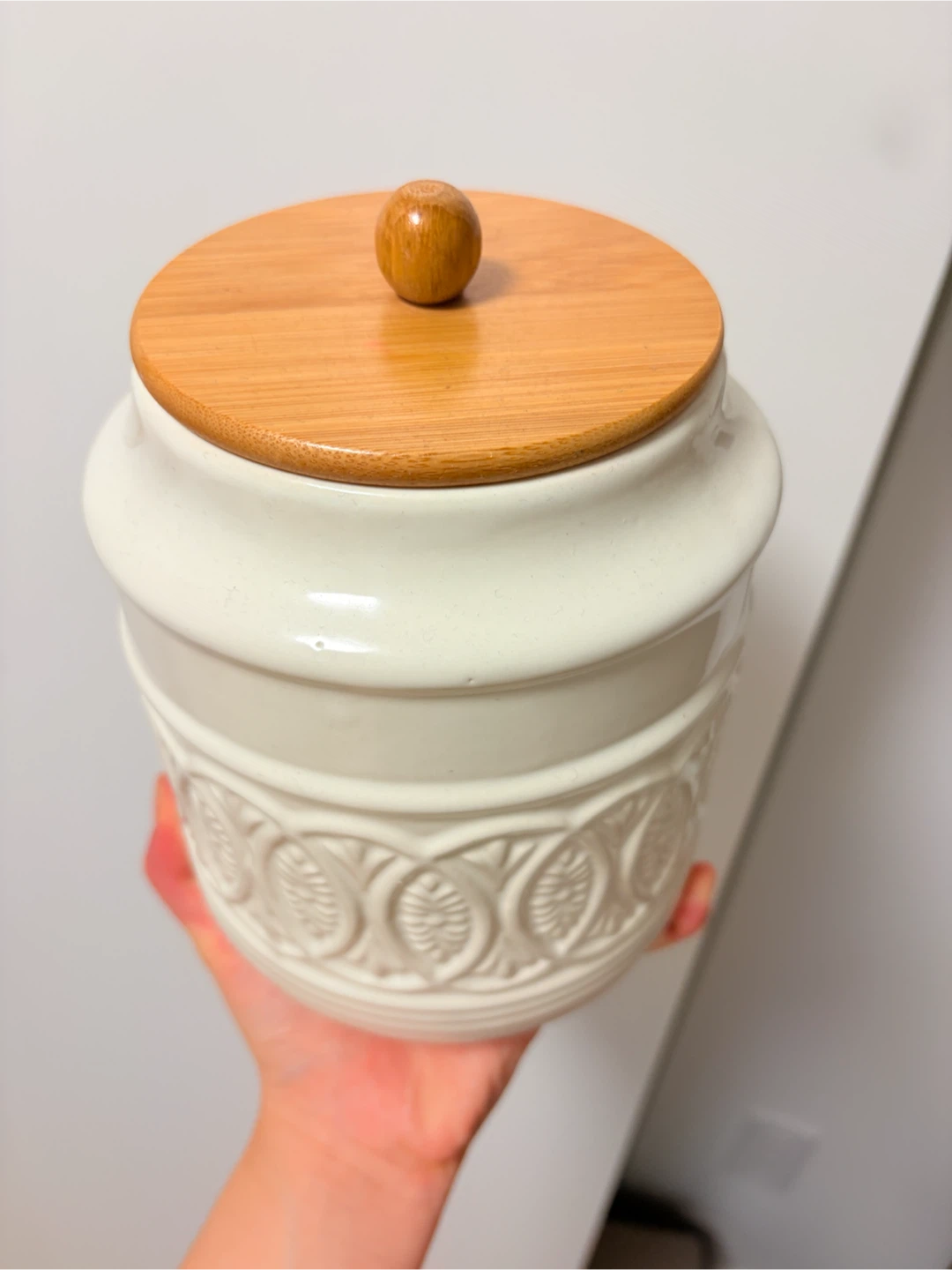 Ceramic Canister with Wooden Lid - photo 2