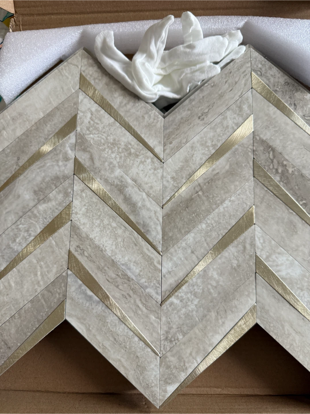 STICKGOO 10-Sheet Herringbone Peel and Stick Backsplash Tile - photo 2