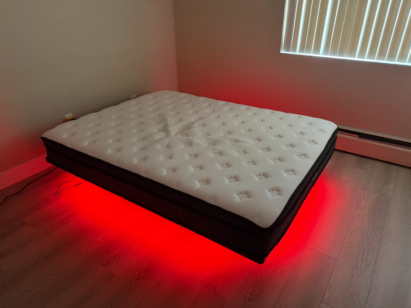 Floating Queen Bed w/LED Frame and Bedding
