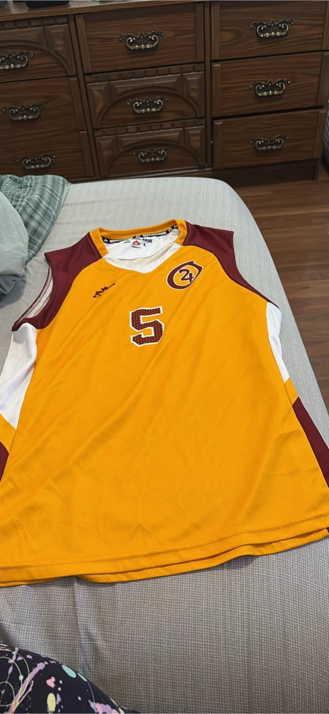 Kahunaverse Men's Basketball Jersey Size L