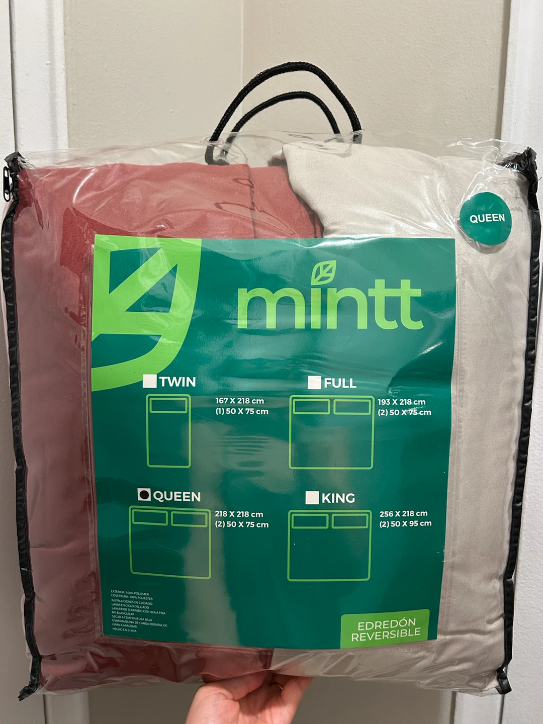 New 3-Piece Queen Reversible Comforter Set (2 Colors in 1!)