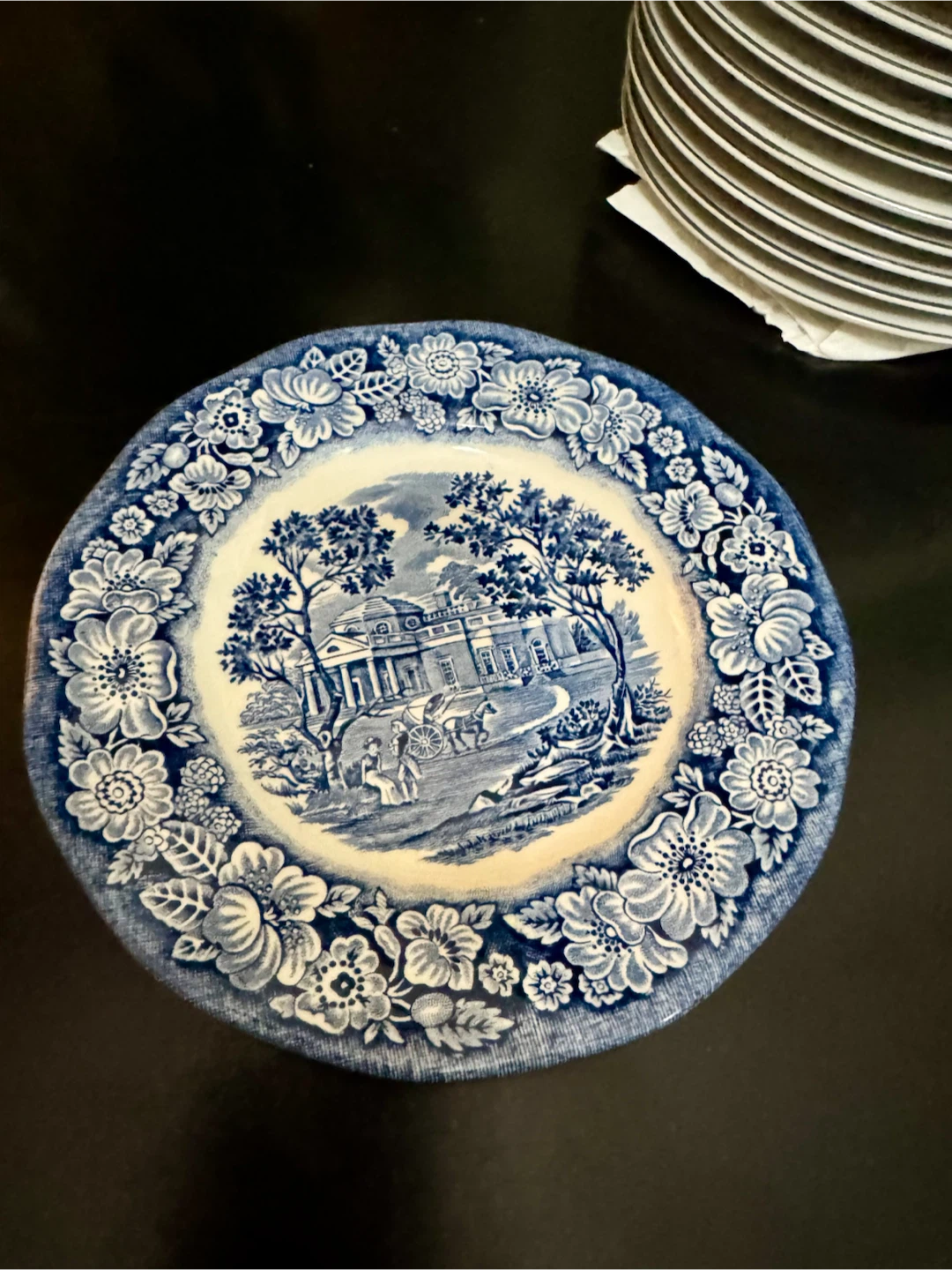 Liberty Blue Monticello Plate