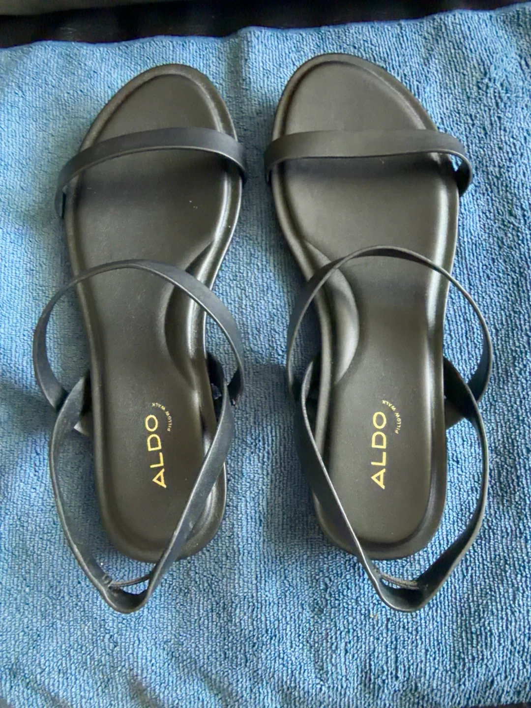 ALDO Black Strappy Flat Sandals - photo 3