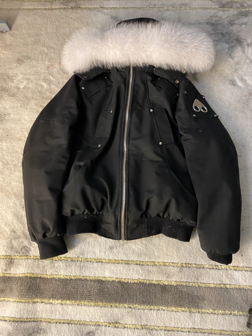 Moose Knuckles  Bomber Jacket whit 2 Furs- Black M - photo 2