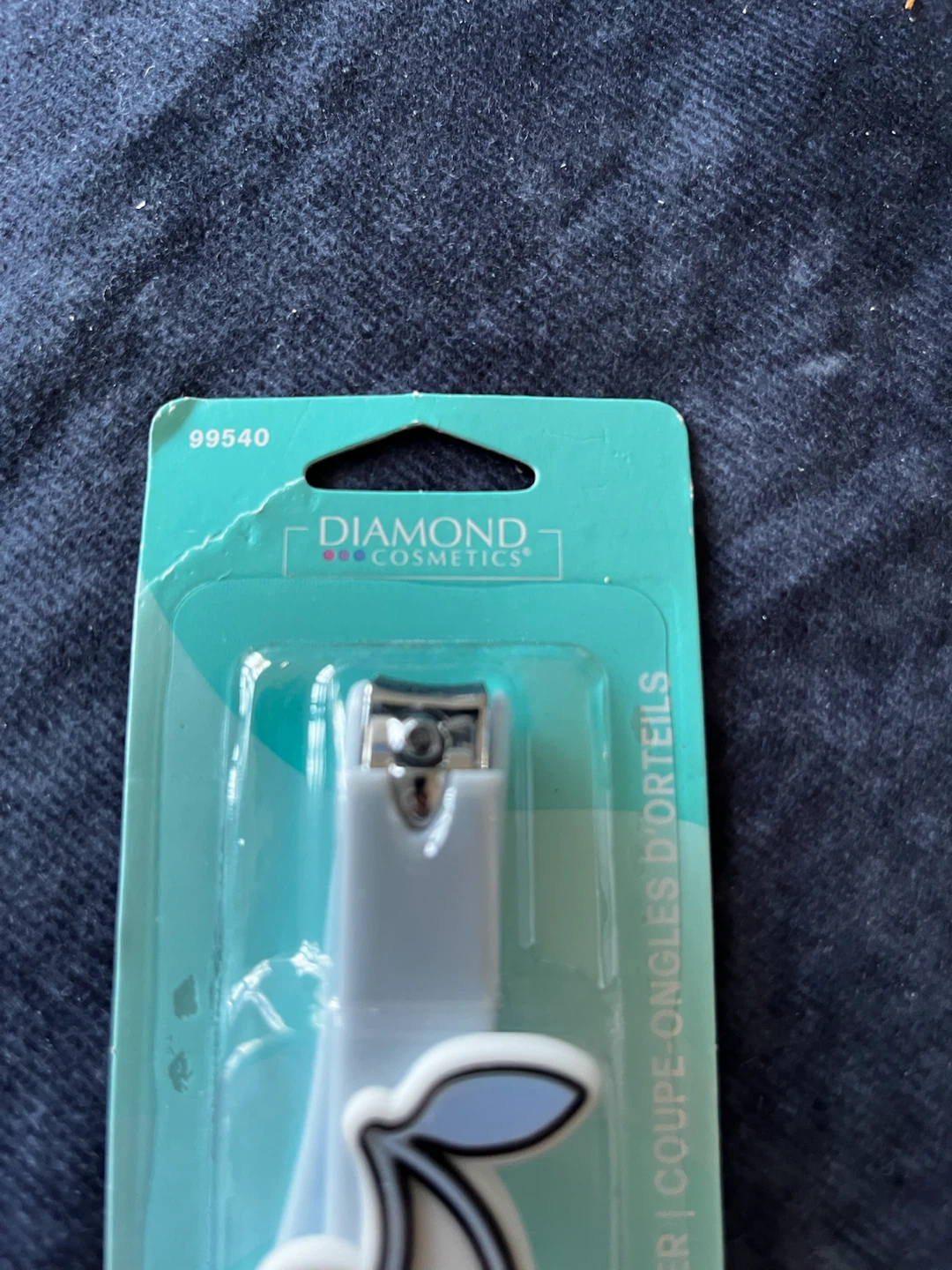 Diamond Cosmetics Toenail Clipper with Cherry Charm - photo 3