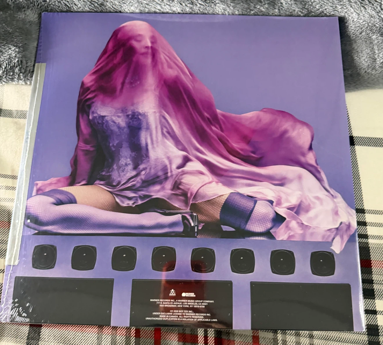 Madonna Confessions II Translucent Pink Vinyl LP - photo 2