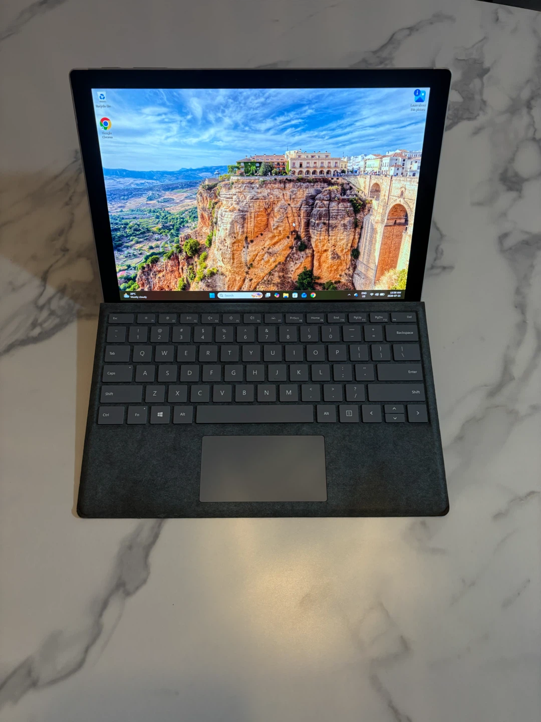 Microsoft Surface Pro 7 with Type Cover and Mouse