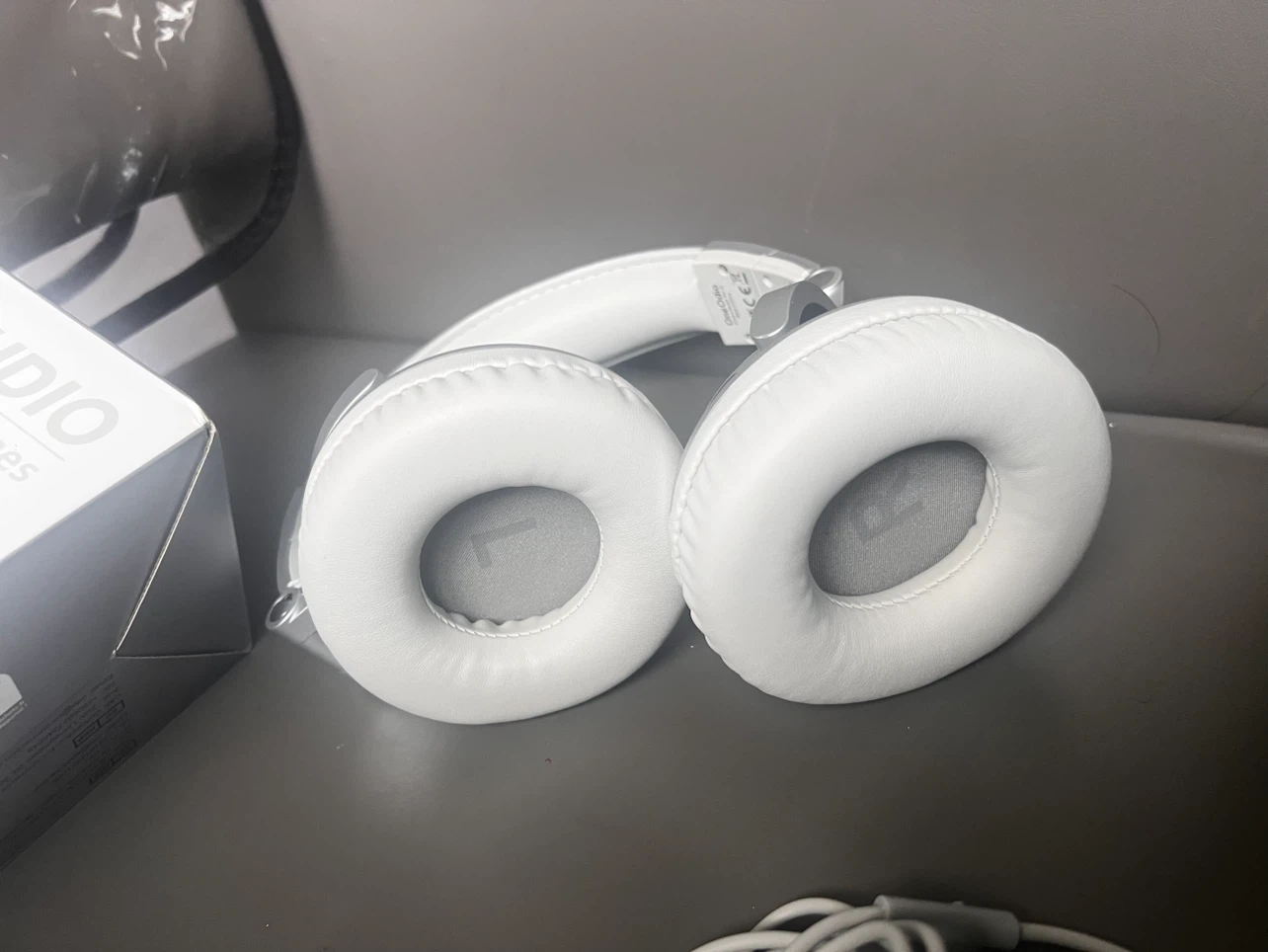 OneOdio DJ Studio Headphones - photo 2