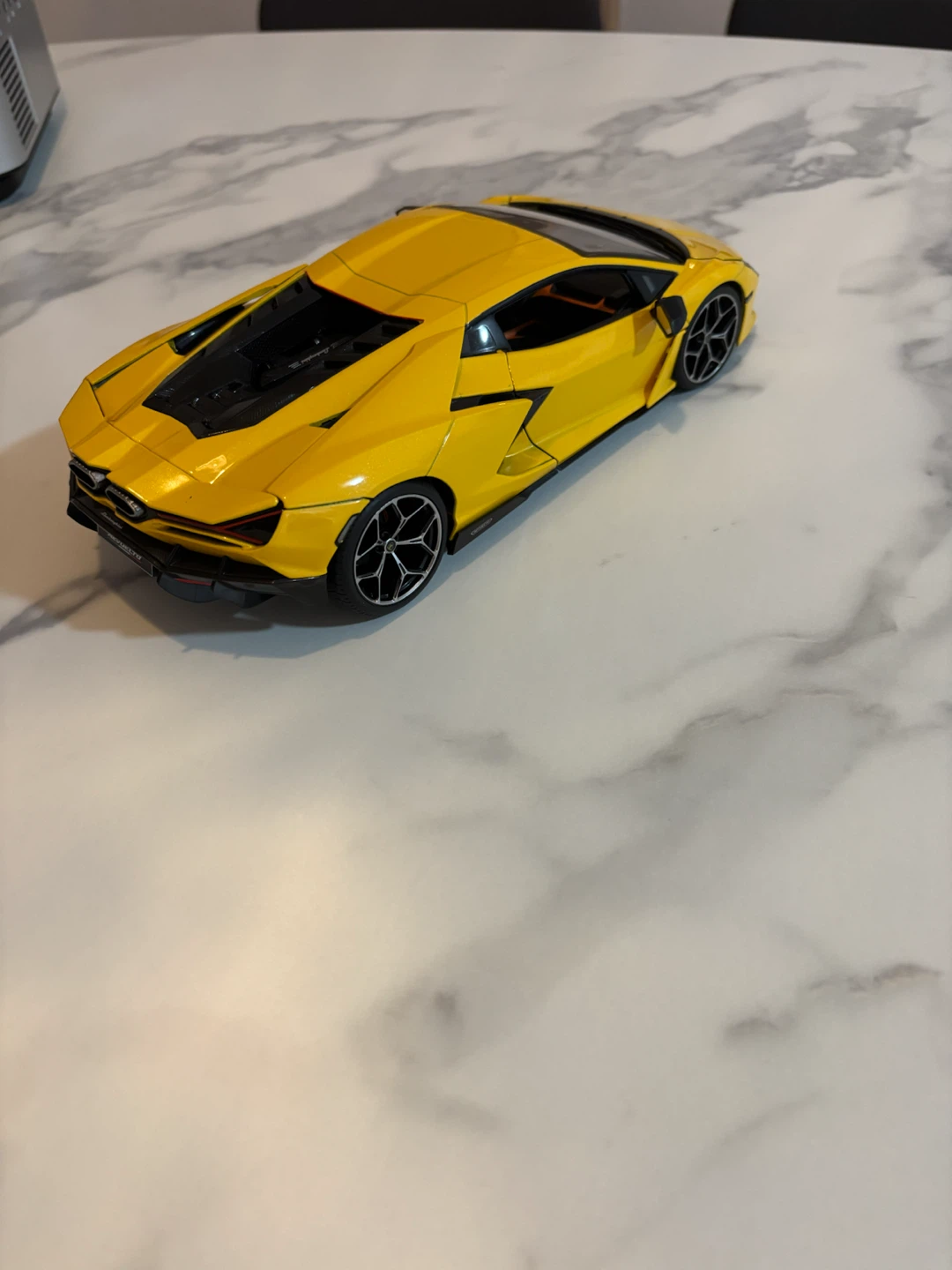 Yellow Lamborghini Model Car - photo 4