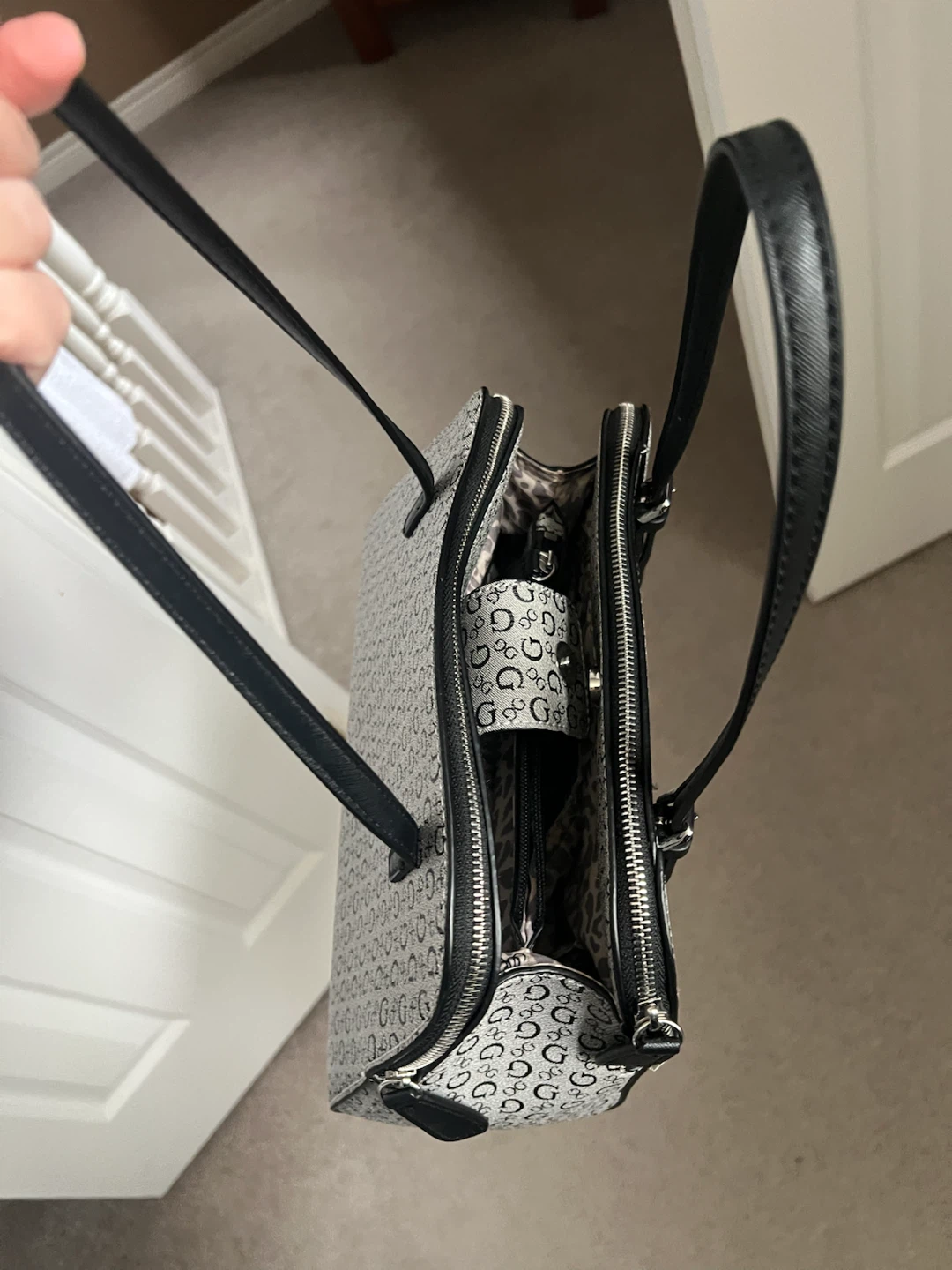 Like new Guess Handbag - photo 4
