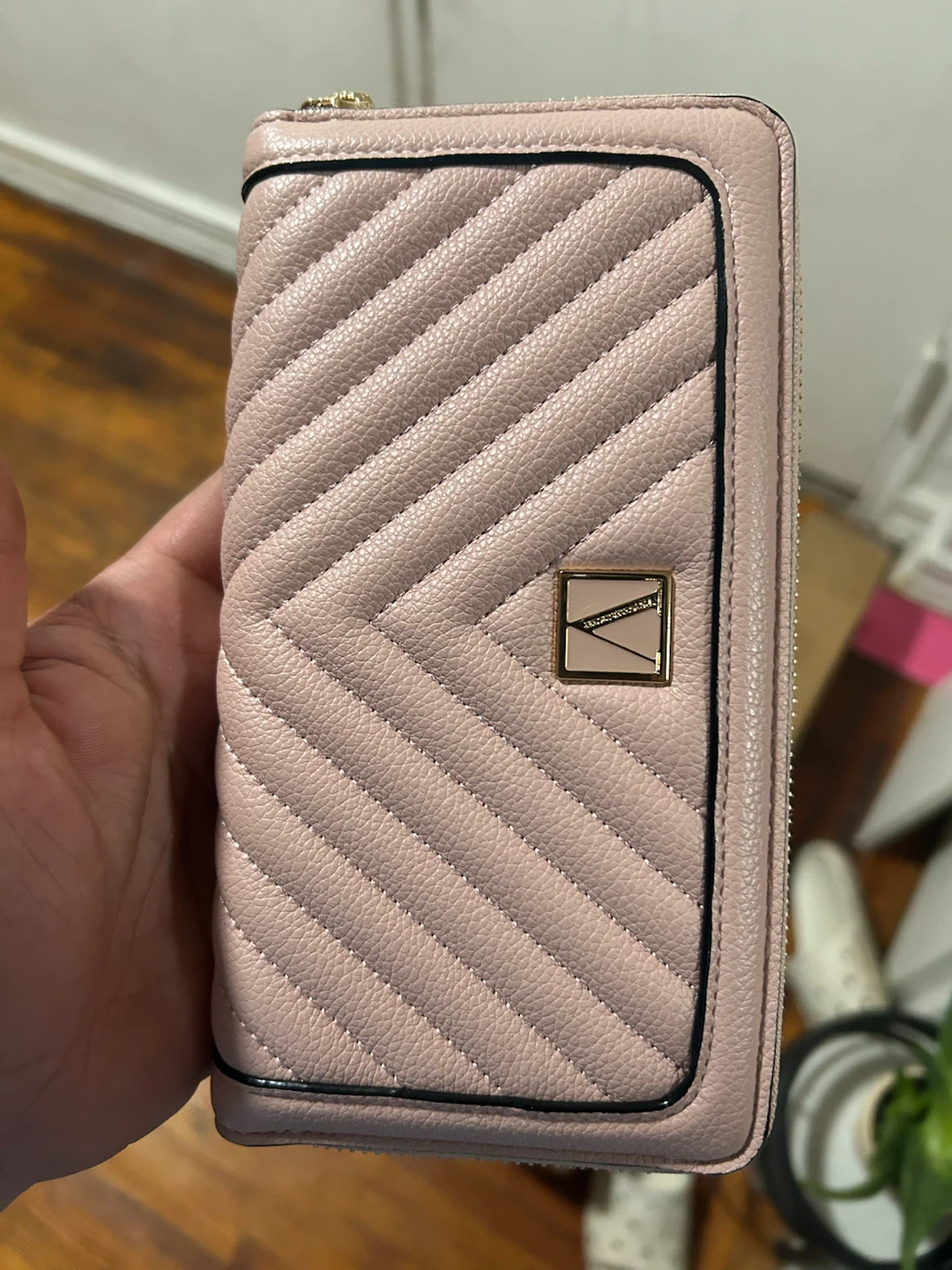 Pink Victoria's Secret Wallet - photo 4