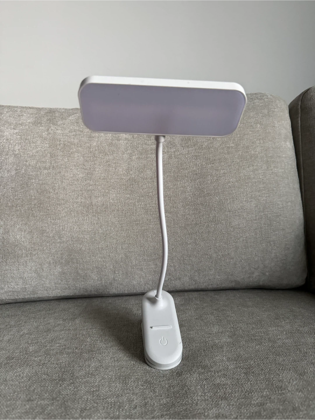 Clip-on LED Desk Lamp