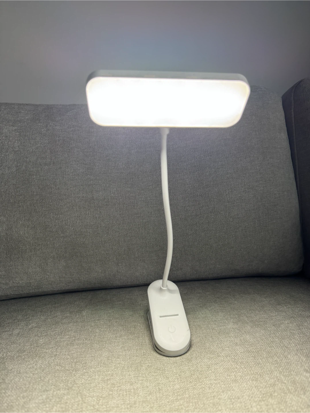 Clip-on LED Desk Lamp - photo 2