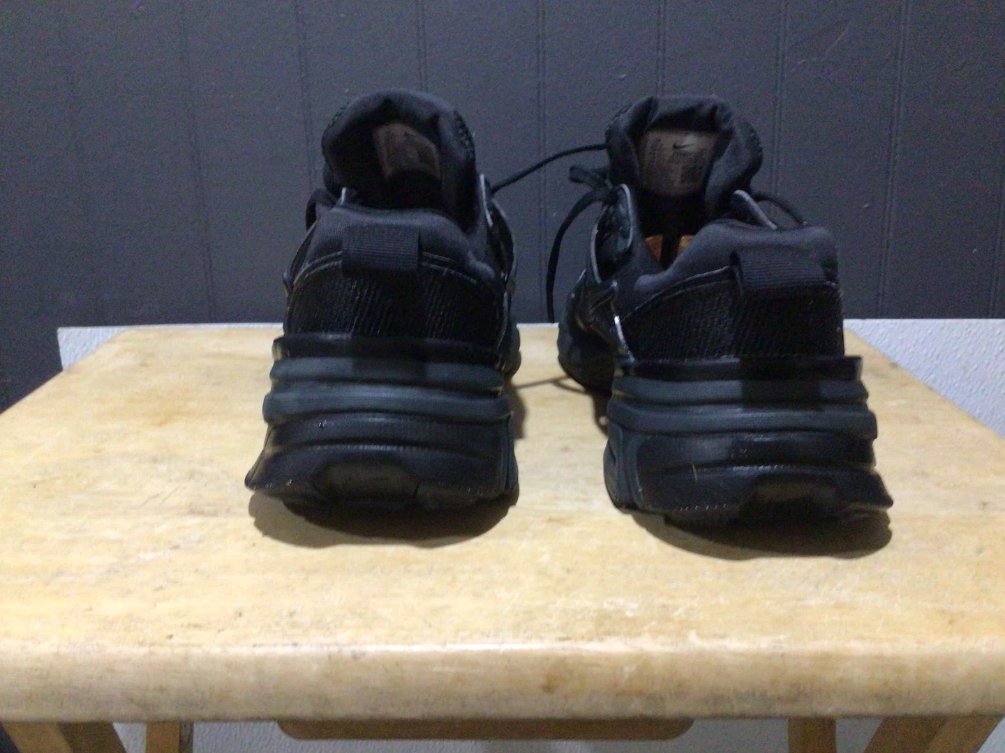 Nikes for man - photo 2