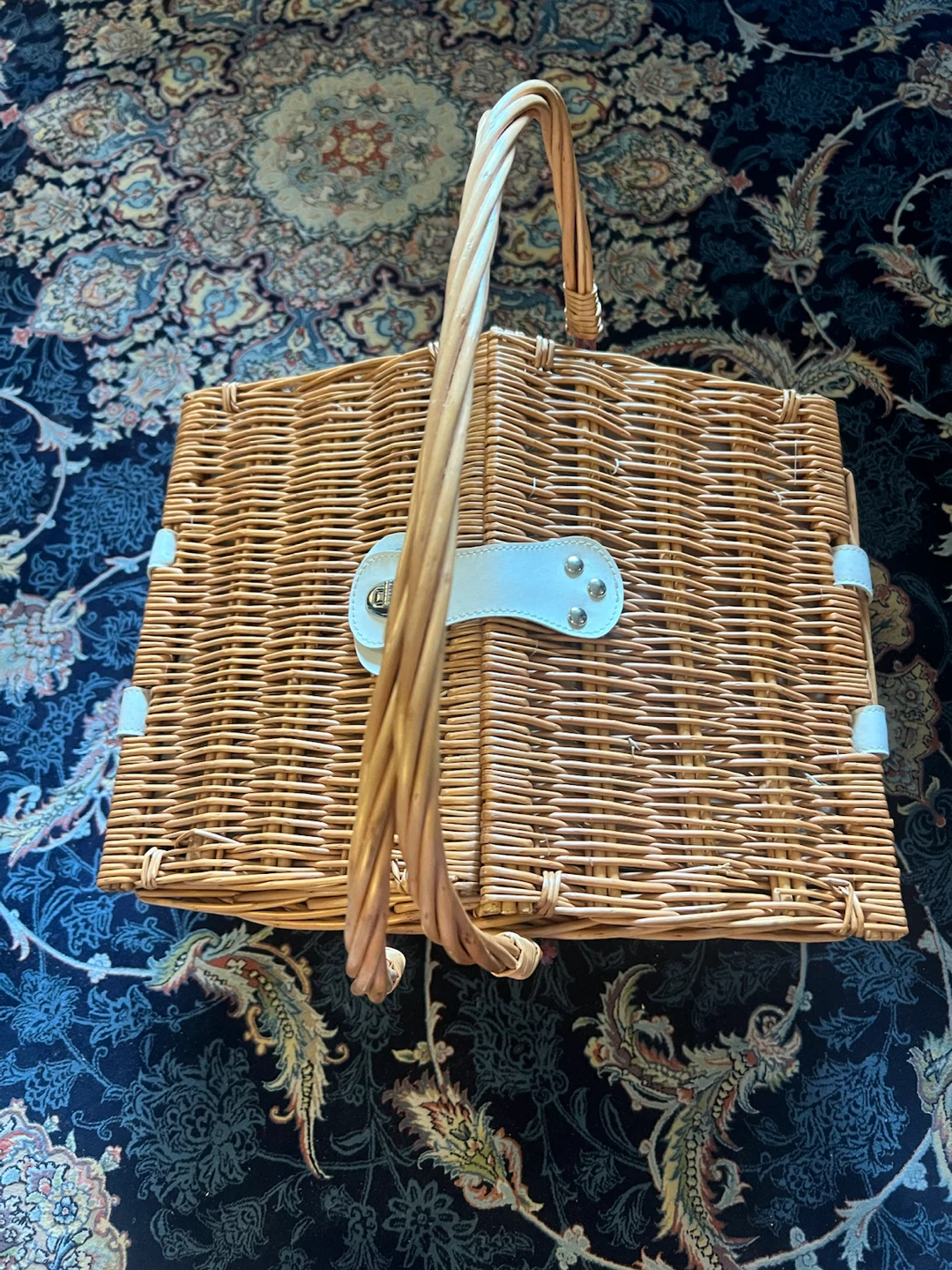 Picnic Basket Set with Glasses, Plates, and Cutlery