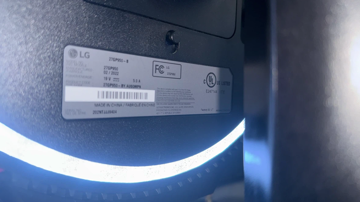 LG 27GP950-B 27" 4K UHD Gaming Monitor - photo 2