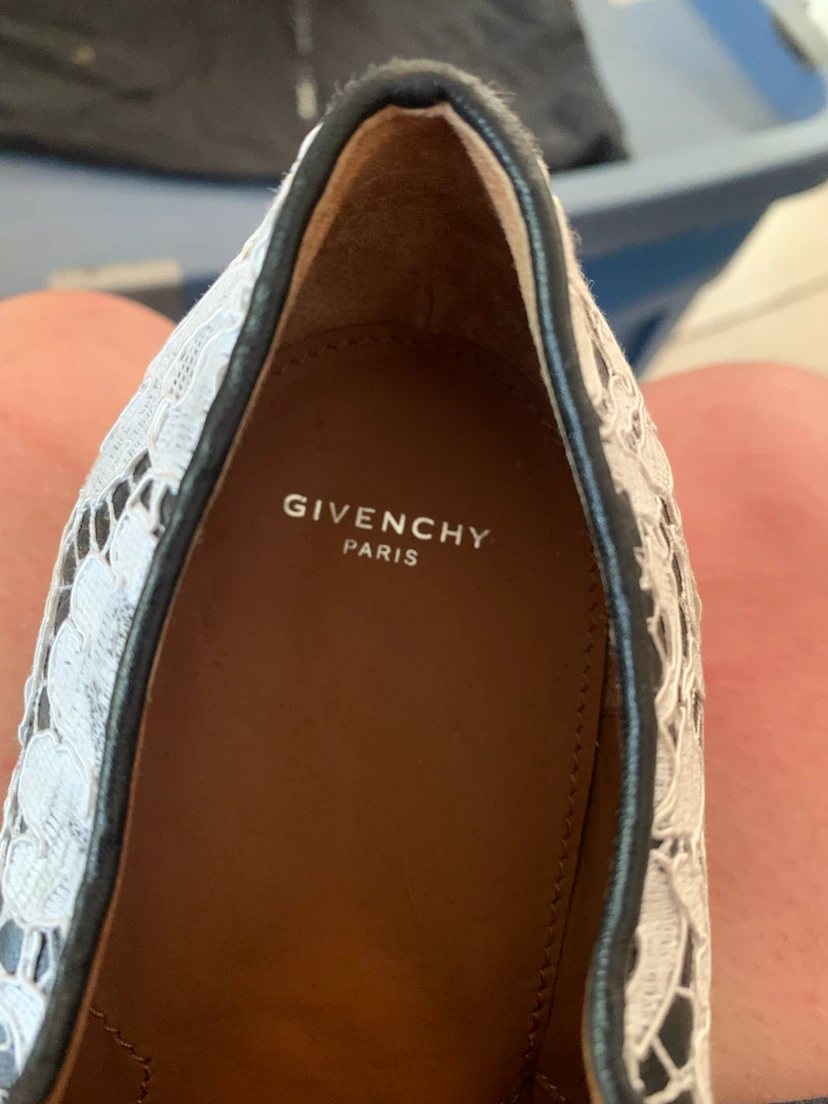 Givenchy Lace Loafers Size 37 - photo 5