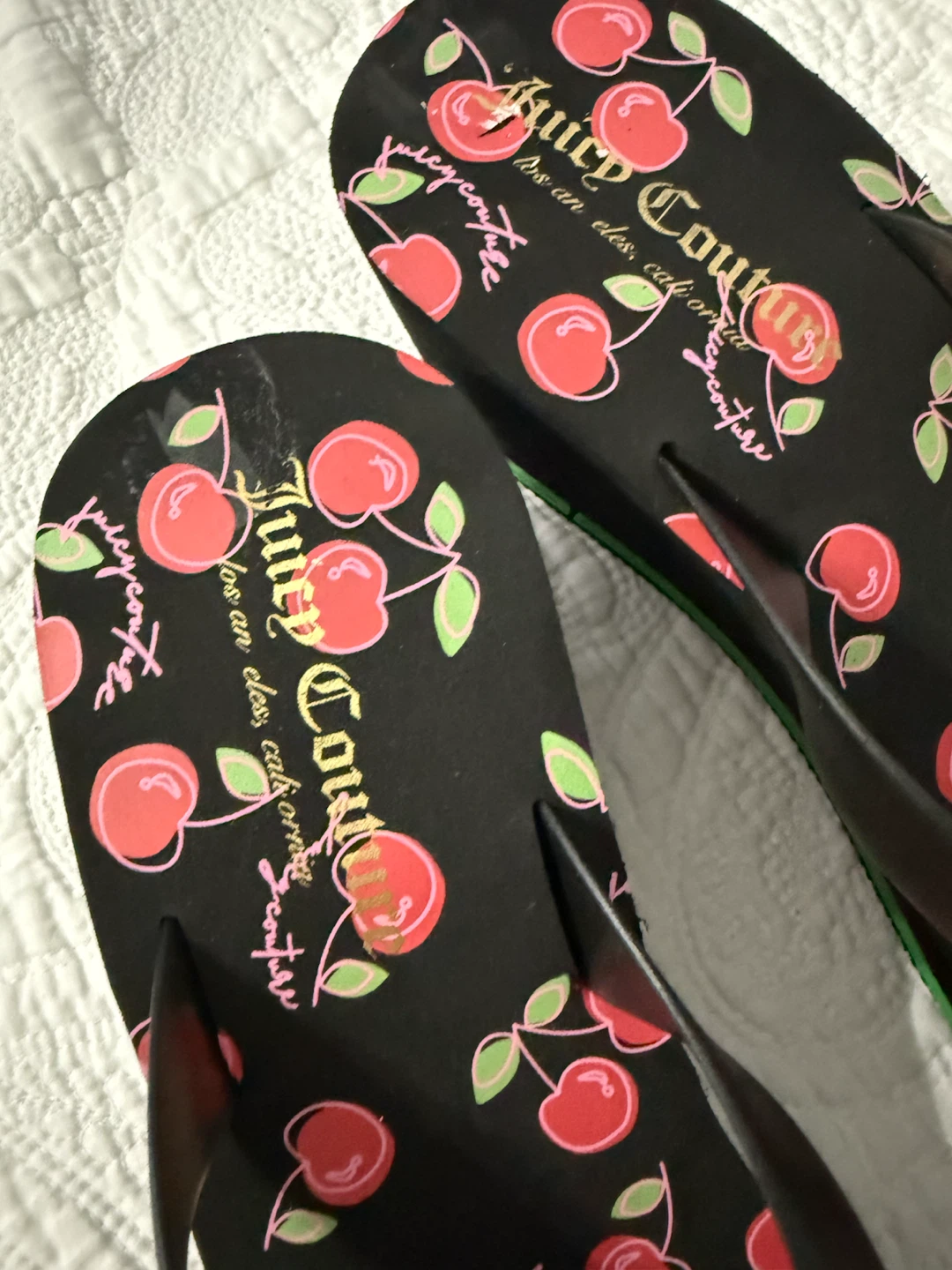 Juicy Couture Cherry Wedge Flip Flops - photo 4