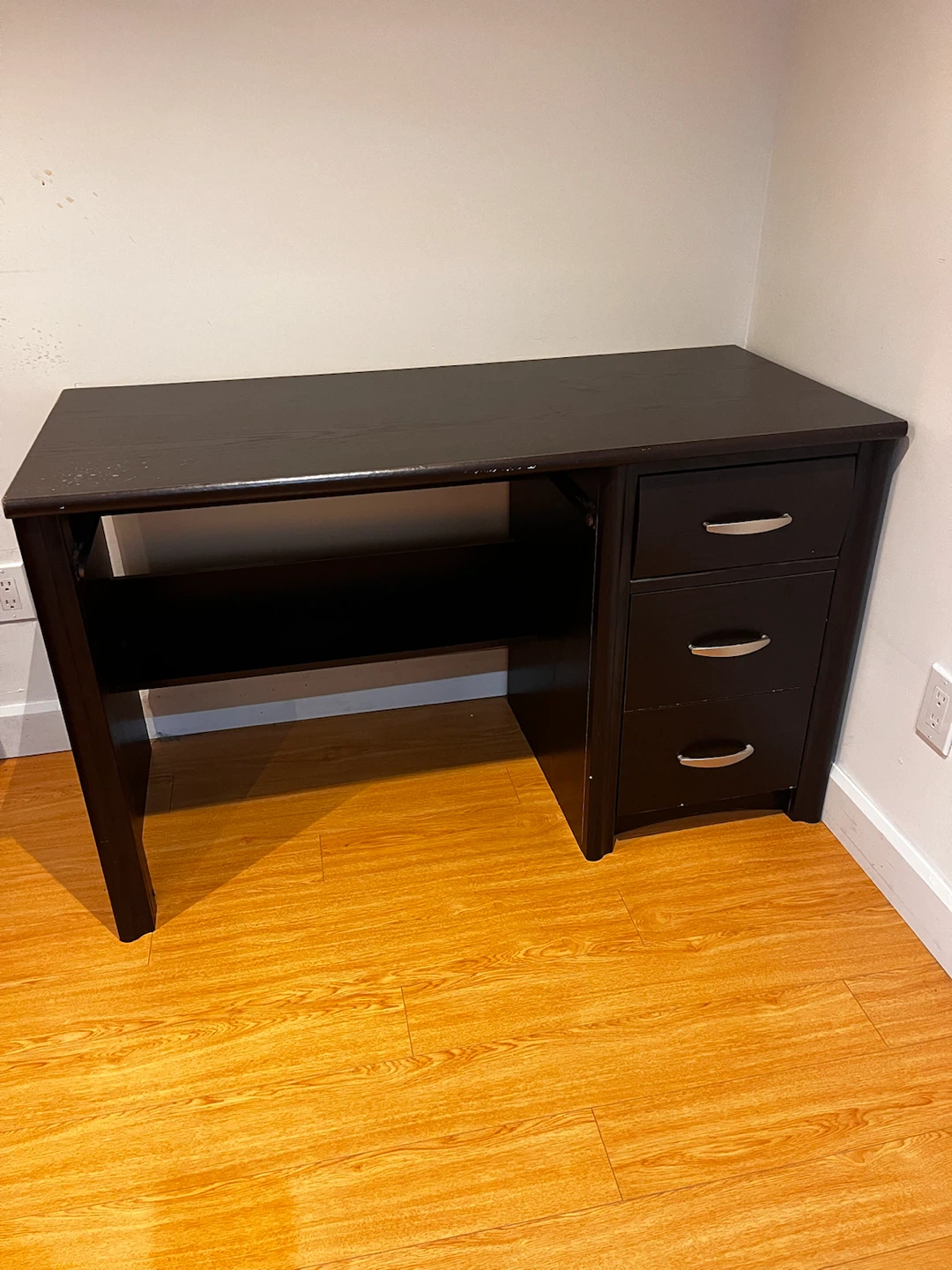 Modern Espresso Computer Table