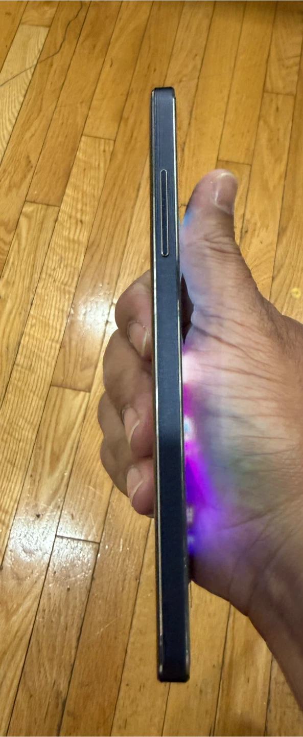 Samsung Galaxy A Series Smartphone - photo 4